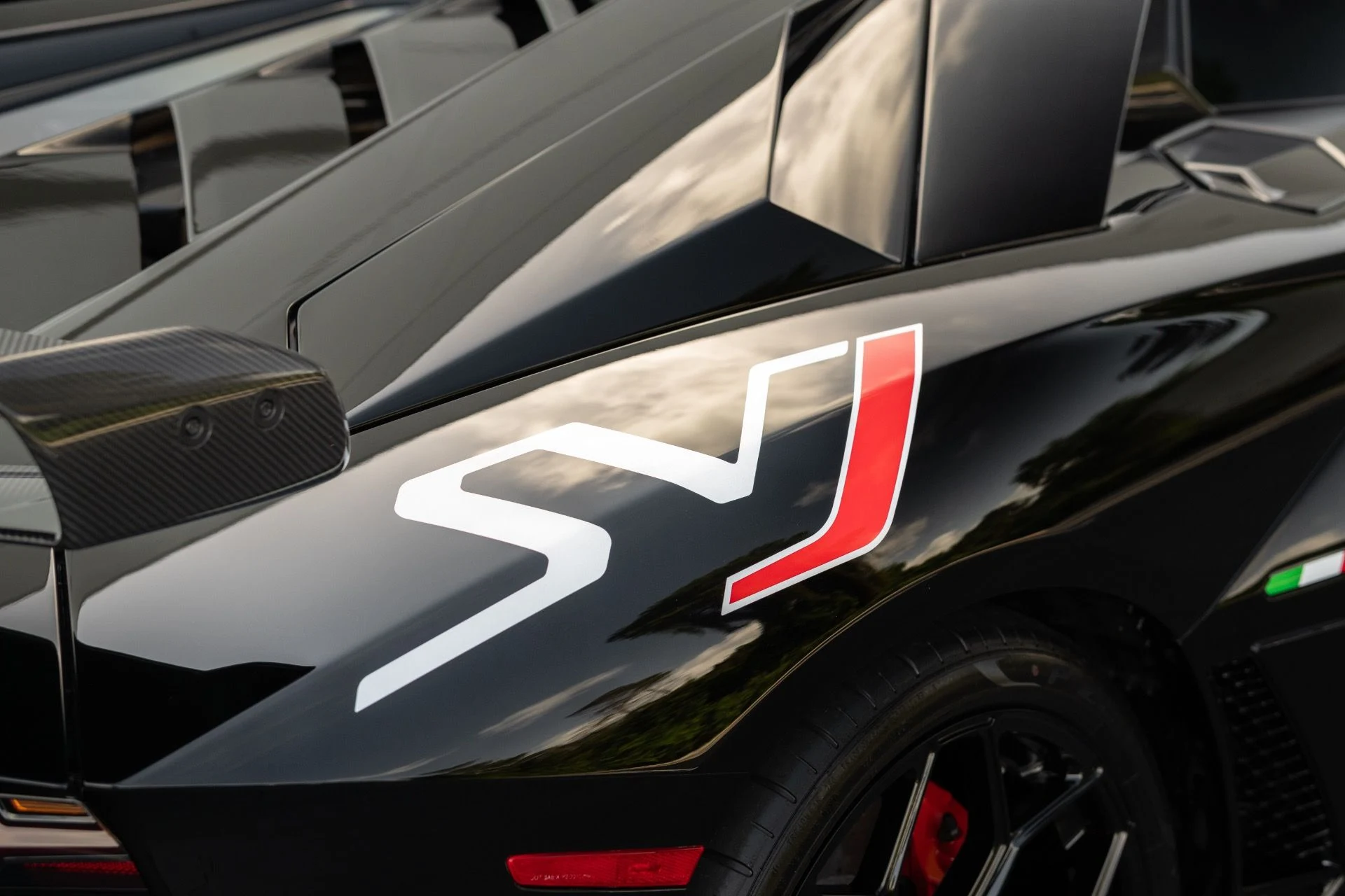 mph021_999102700_Used_2020_Lamborghini_Aventador_LP_770_4_SVJ_Roadster_1766609834_6f843431be