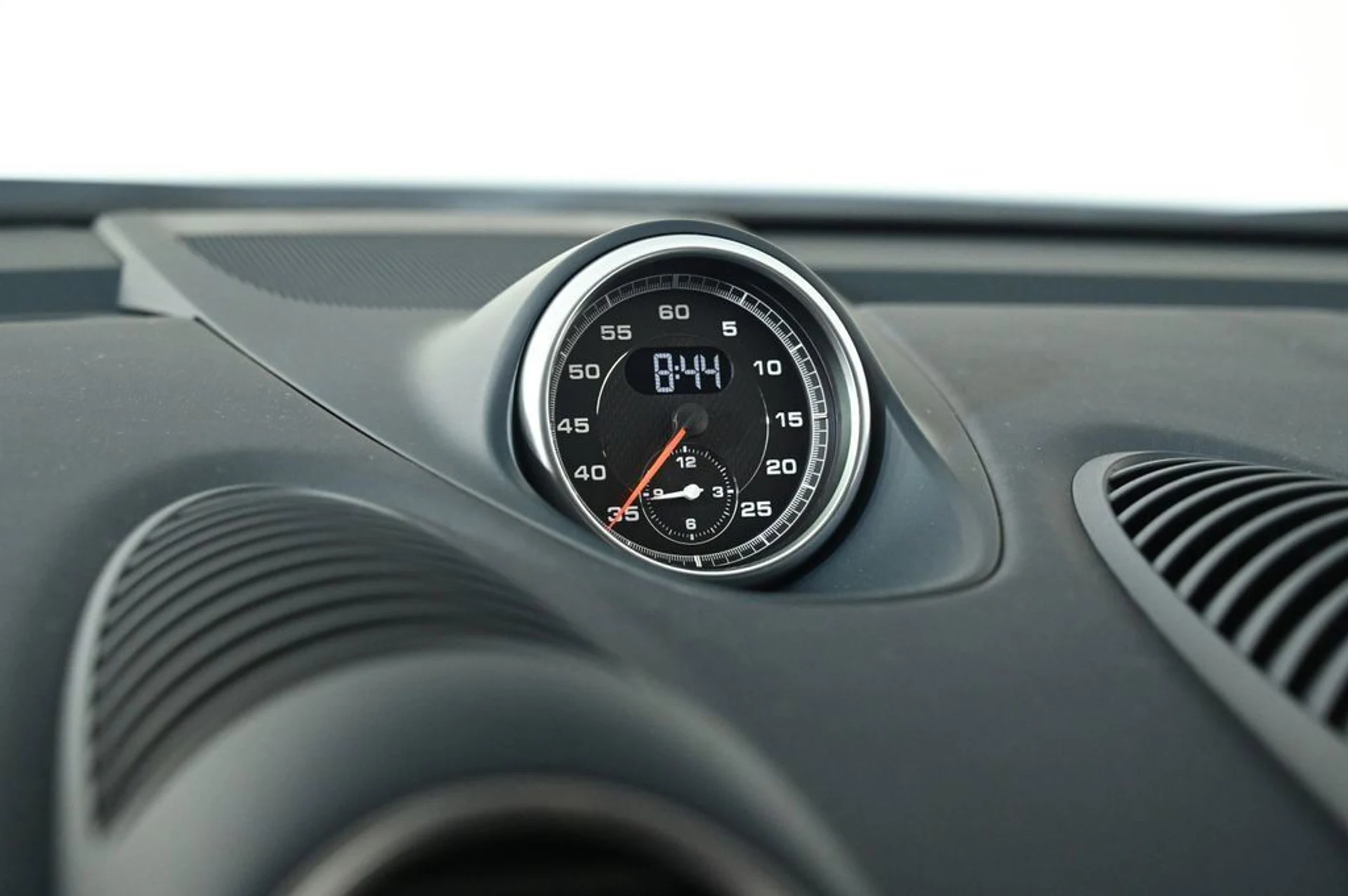 mph021_cec2dce608bd4ef58c1e5628bb5854a6_860c79e3c9