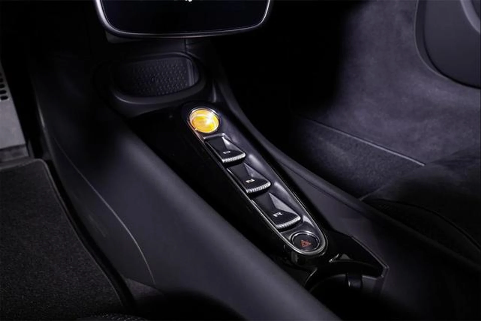 mph021_es_IWUCZ_Gijy_VH_7_L8e_V_Pfl_H_Zz_PW_8_d17c19c84d