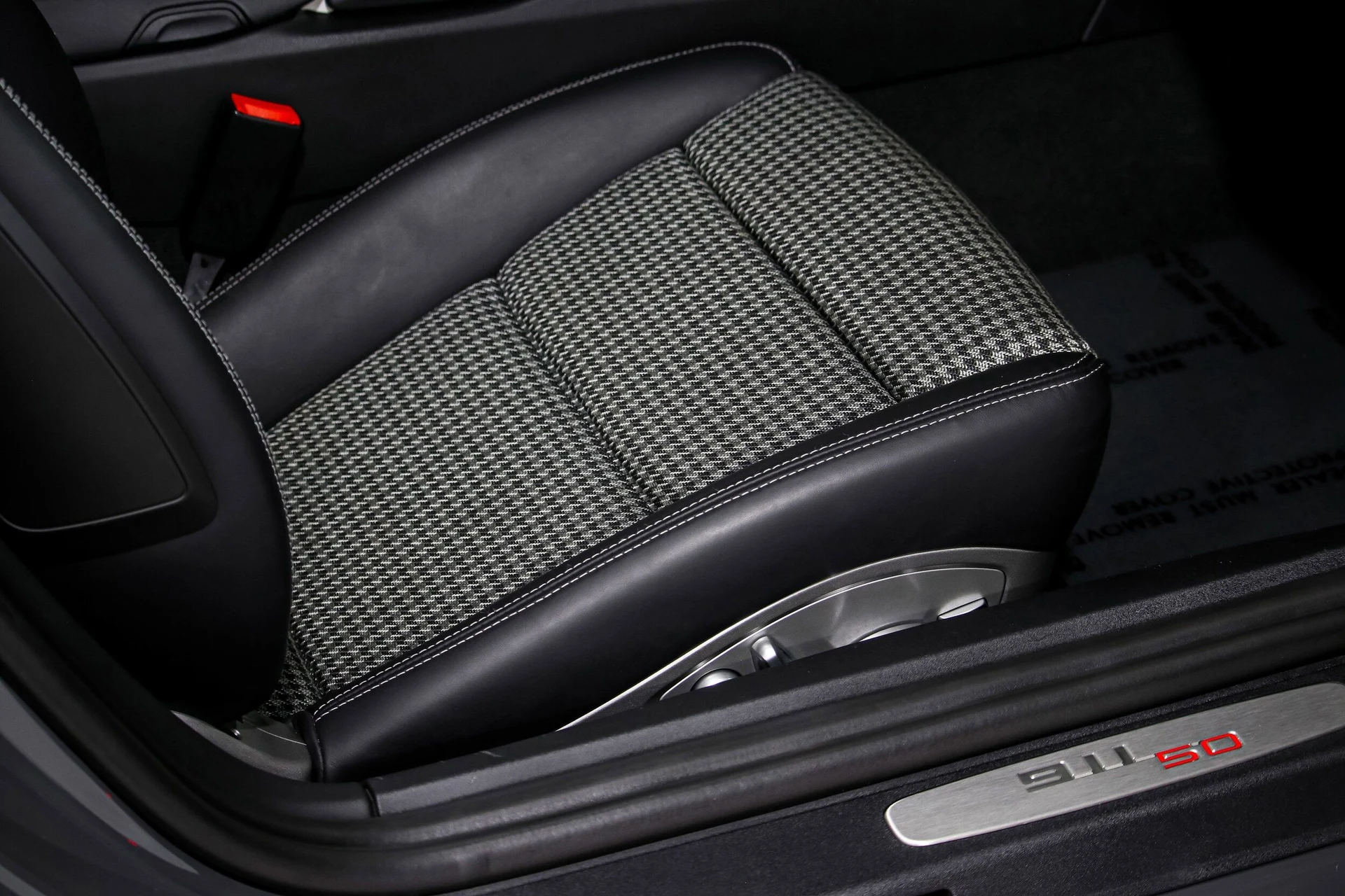 mph022_1000741657_553316308216103a9de4c6d1025270fcx_a23377f2e9