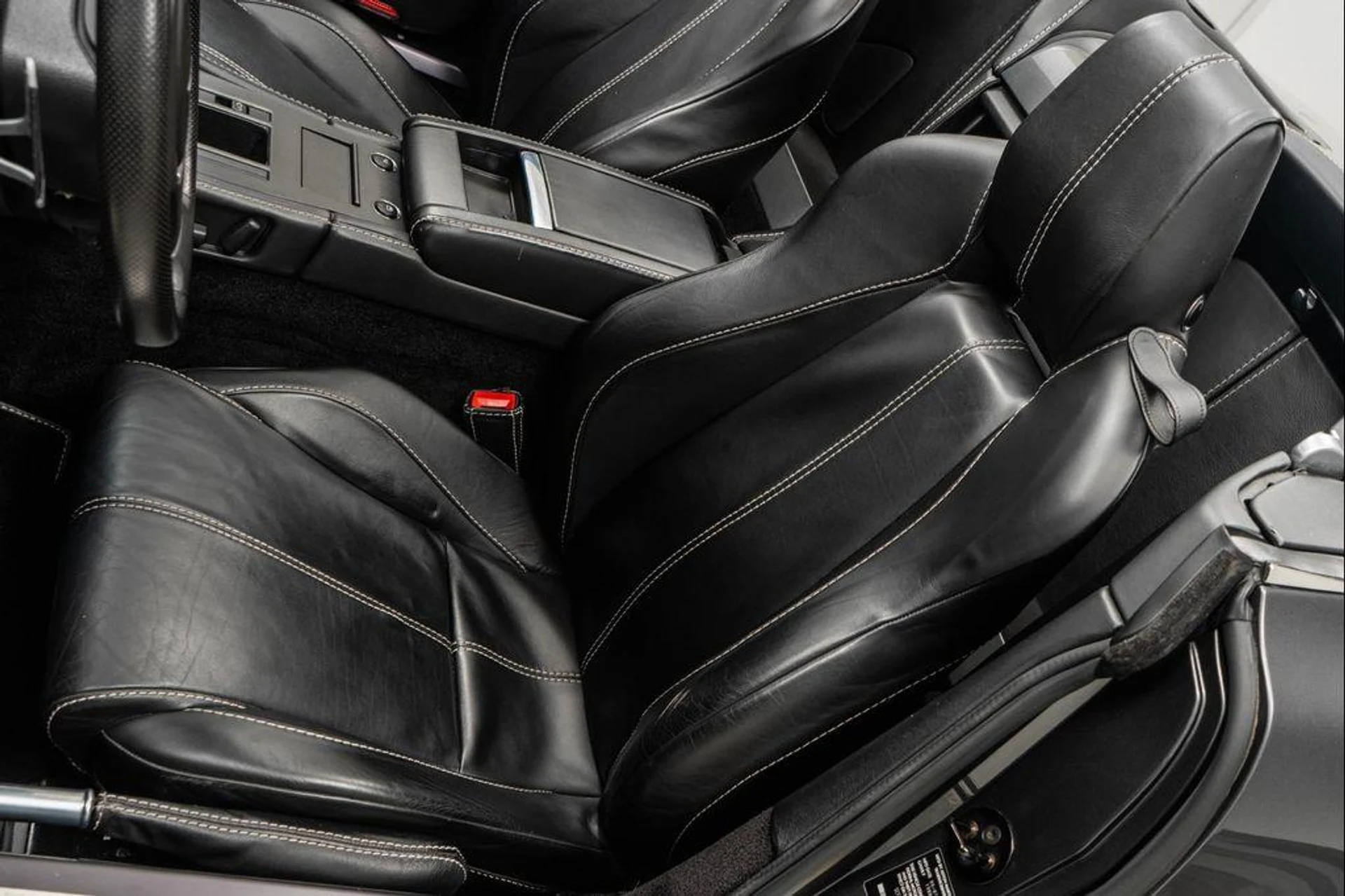 mph022_100353803_0m_Yx_A2_Zc_LSV_8_re_J_Zk_K3_Q_Dn_Is_6eb79d5b52