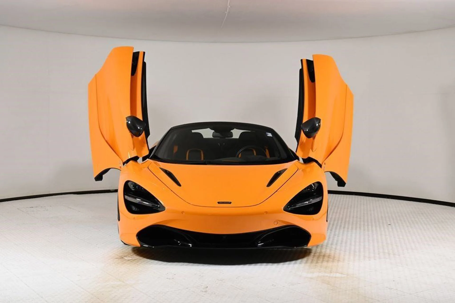 mph022_1004825775_used_2021_mclaren_720s_11350_22948365_22_1024_e873a230ba