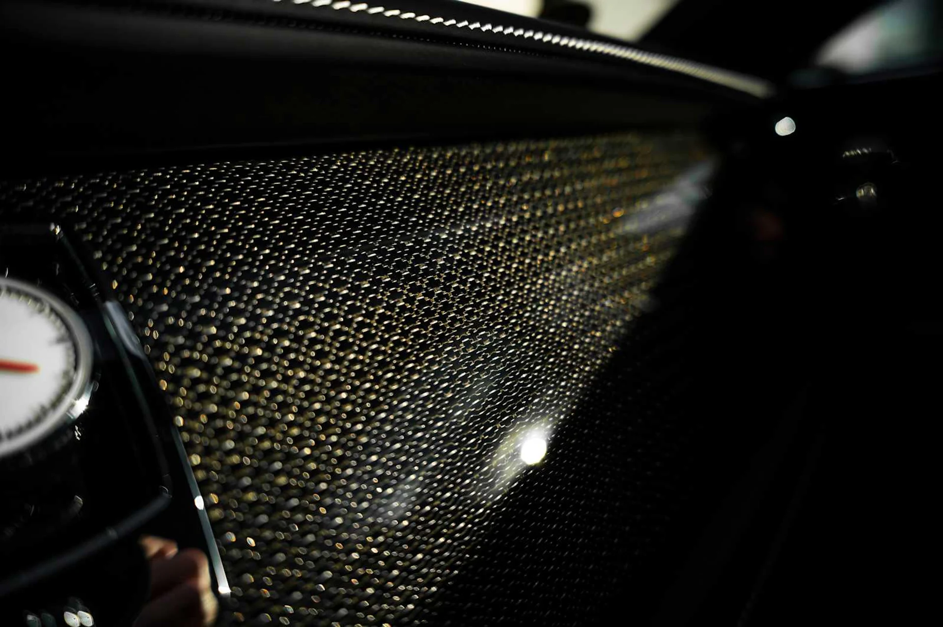 mph022_1007094773_d585d6b115e7d8850b396189f4a56a17x_cbc253464d