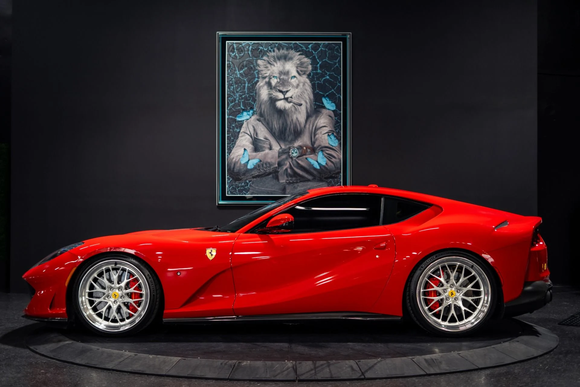 mph022_1013069098_Used_2019_Ferrari_812_Superfast_MASSIVE_485000_MSRP_1783528705_96cdd0154d