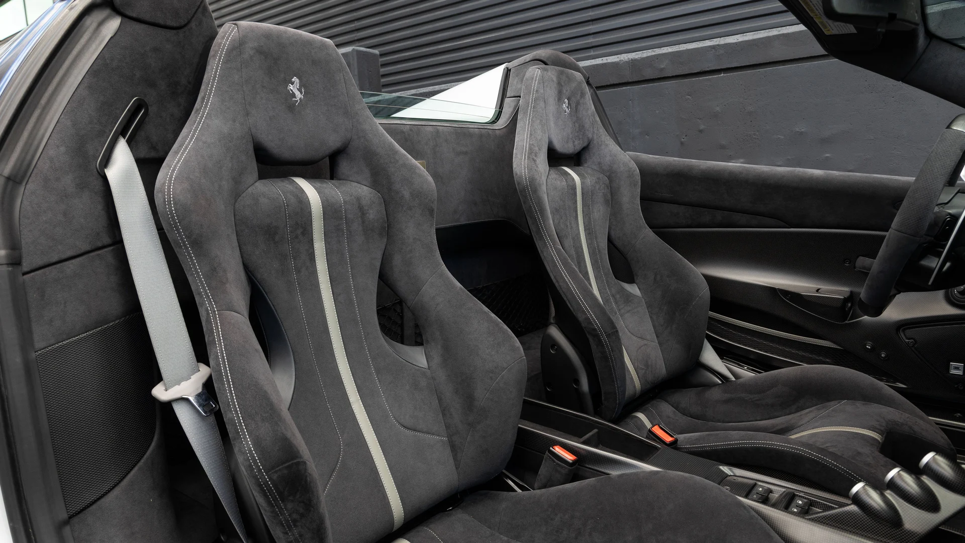 mph022_1023846853_d5d79c5f736b4d58a808f0911d6db551_834dbdb138