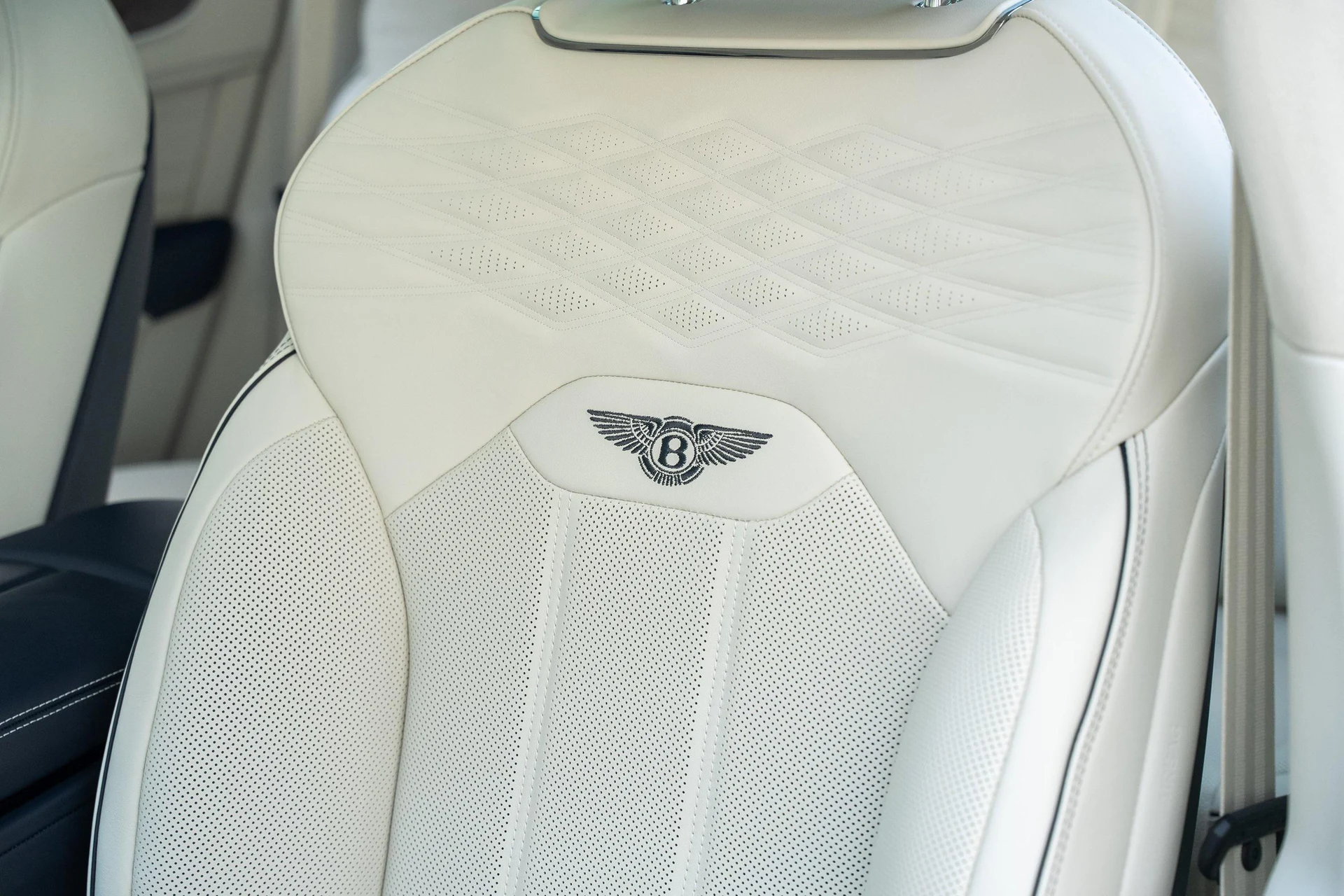 mph022_1026046589_389622358_6773654a2b7a94b33fd41a59_081a707d97