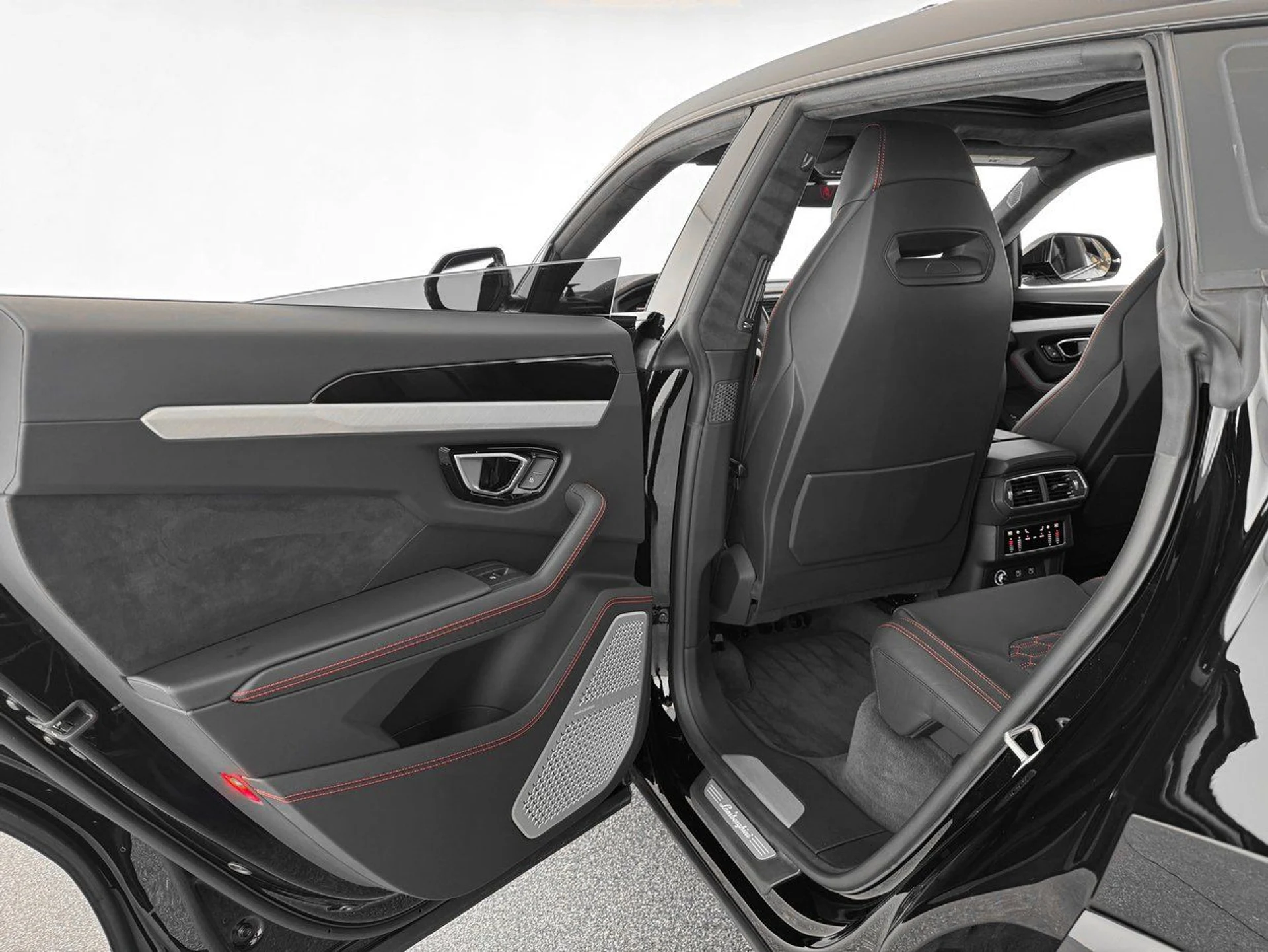 mph022_1027147154_c134ebcb8ca7482268f29f35b574c1bex_95e29e96c3