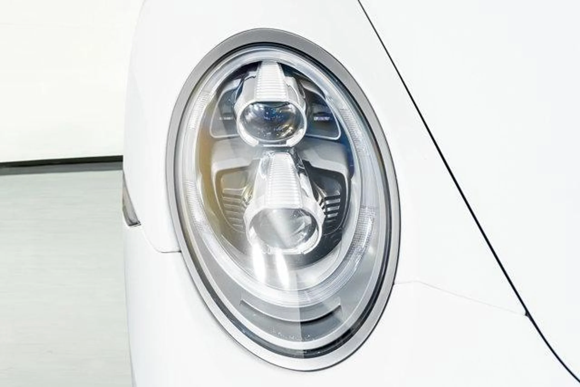 mph022_1027263741_CTHB_3pf0_UJ_Xny_P_Dq_Fn0_Nh_Lz_Bmq_Y_267e873310