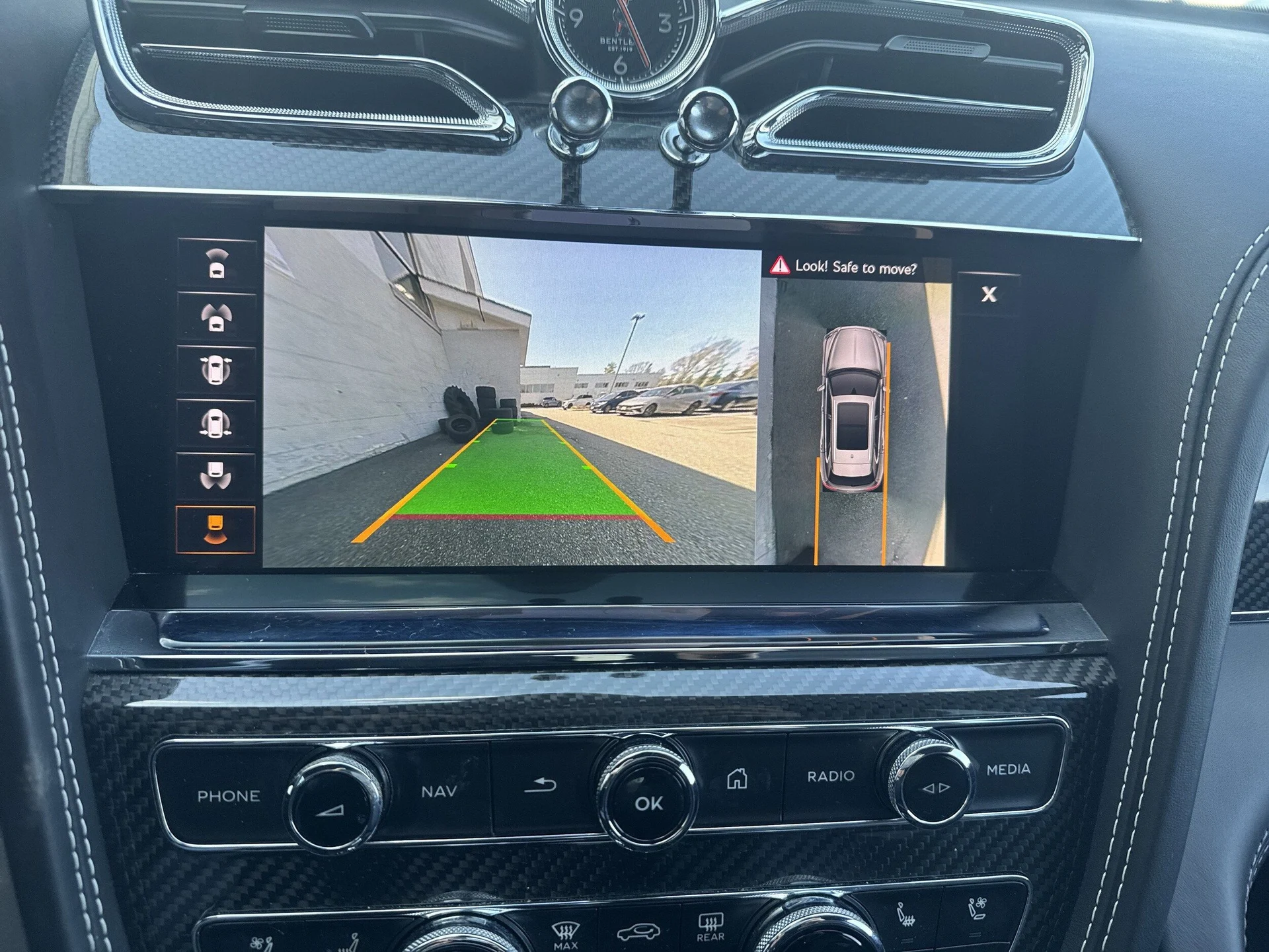 mph022_1029045343_a30095047a3ec82e8bcfd84698667eabx_998bdf2f59