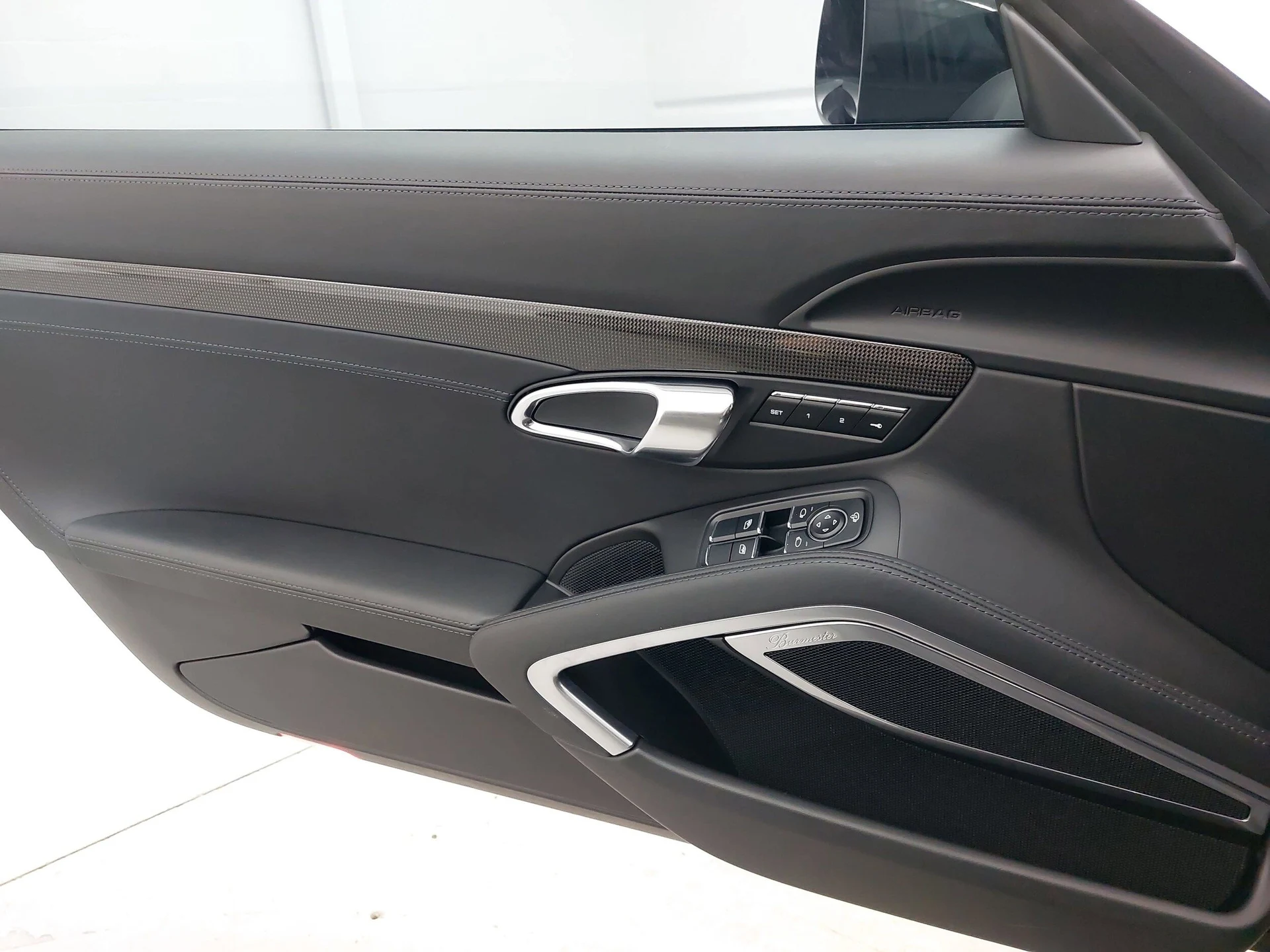 mph022_1033410206_67c99c083fec9ab97f377156b3de1b28x_872678ac98