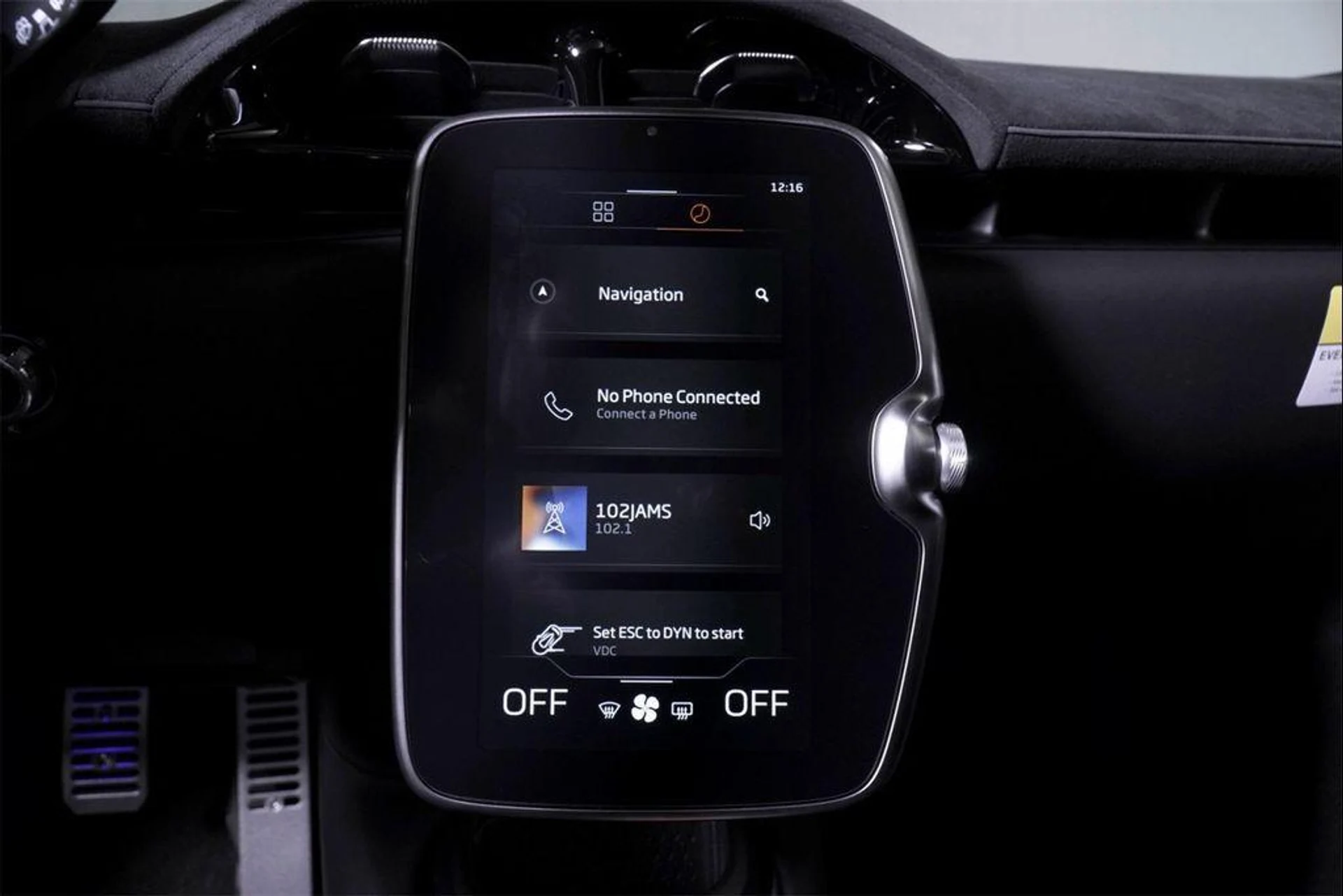 mph022_1035340135_kv_H7_Xn_Abt_K6_E_Pku_S78_TOD_Tt_GC_9_U_3ea3cd56a7