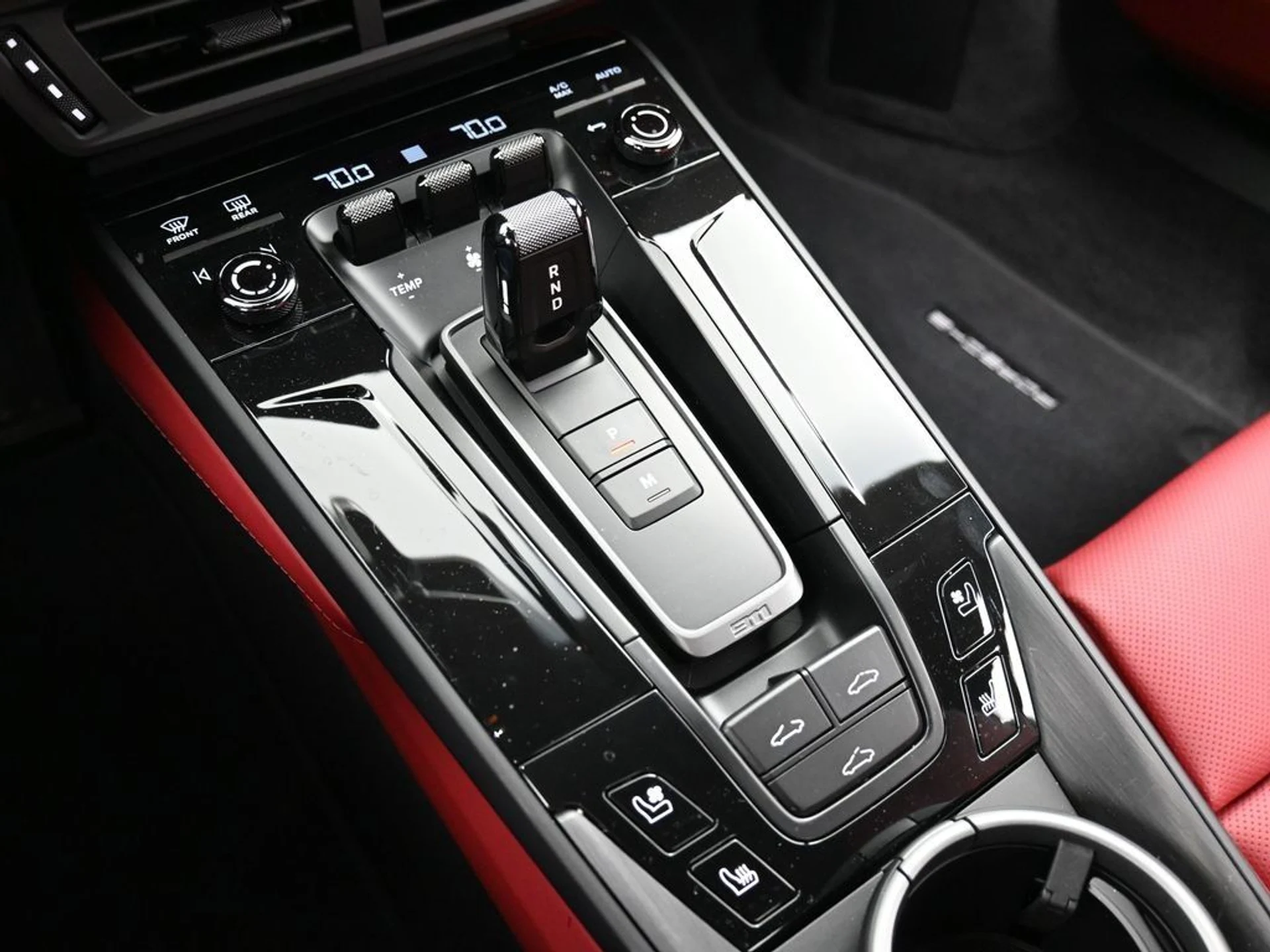 mph022_1040624522_image_22_9d3e2bfb18