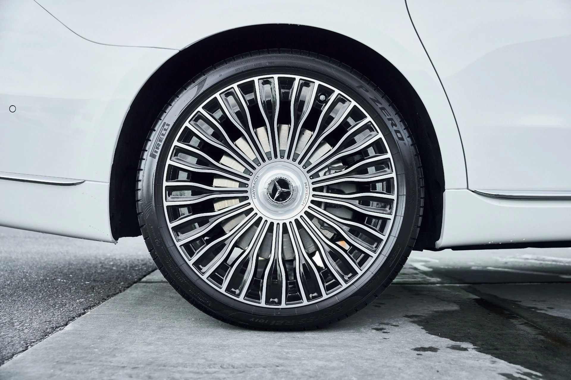 mph022_1041104643_Used_2026_Mercedes_Benz_S_Class_Maybach_S_680_1769716648_9cfbb0ee4e