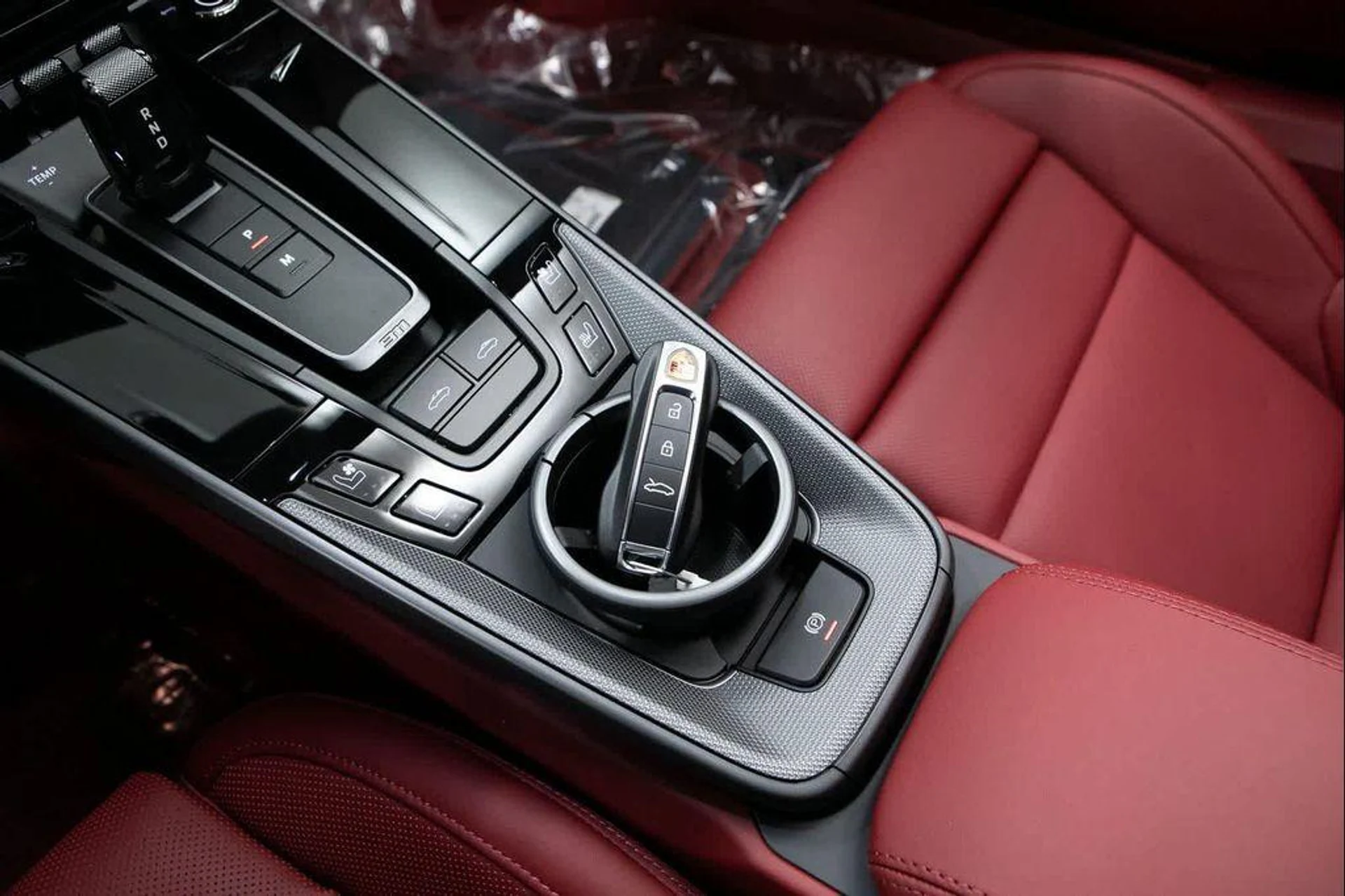 mph022_1041550166_H9b_Vr_Er_XWE_Wu_K_Df_R_8k_Ylx_Y7_Y_79308d551b