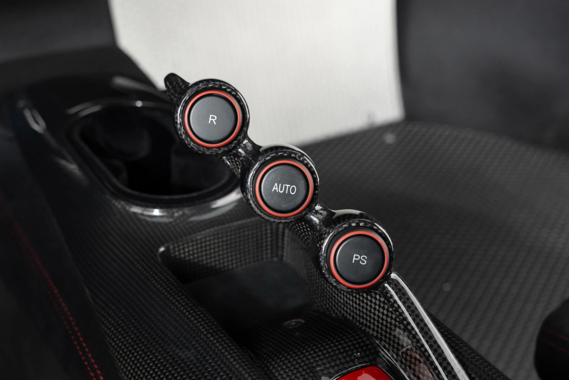 mph022_1043145560_Used_2019_Ferrari_488_Pista_1760379304_8938ed1ac4