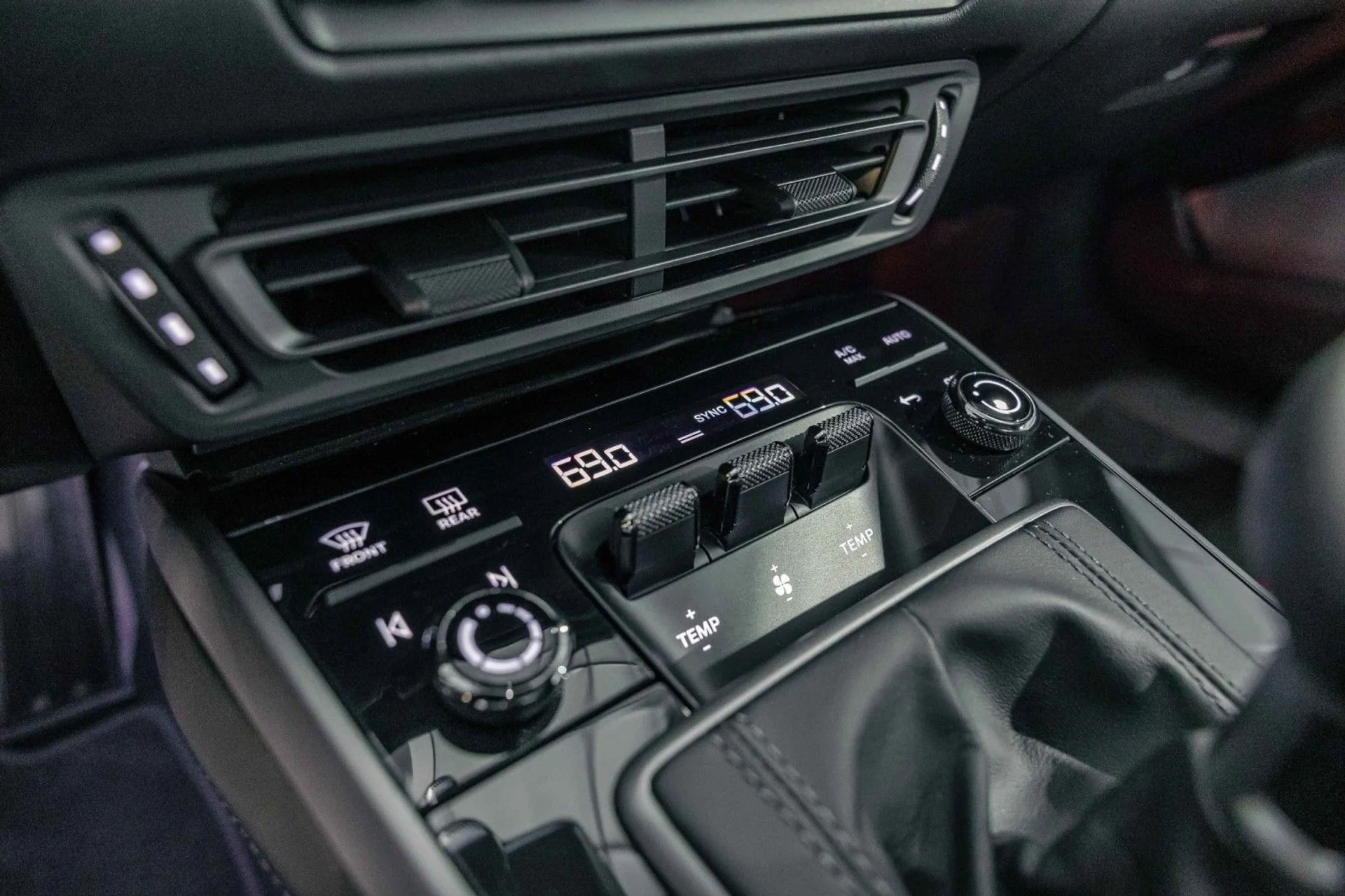 mph022_1046139431_XA_3de54da319