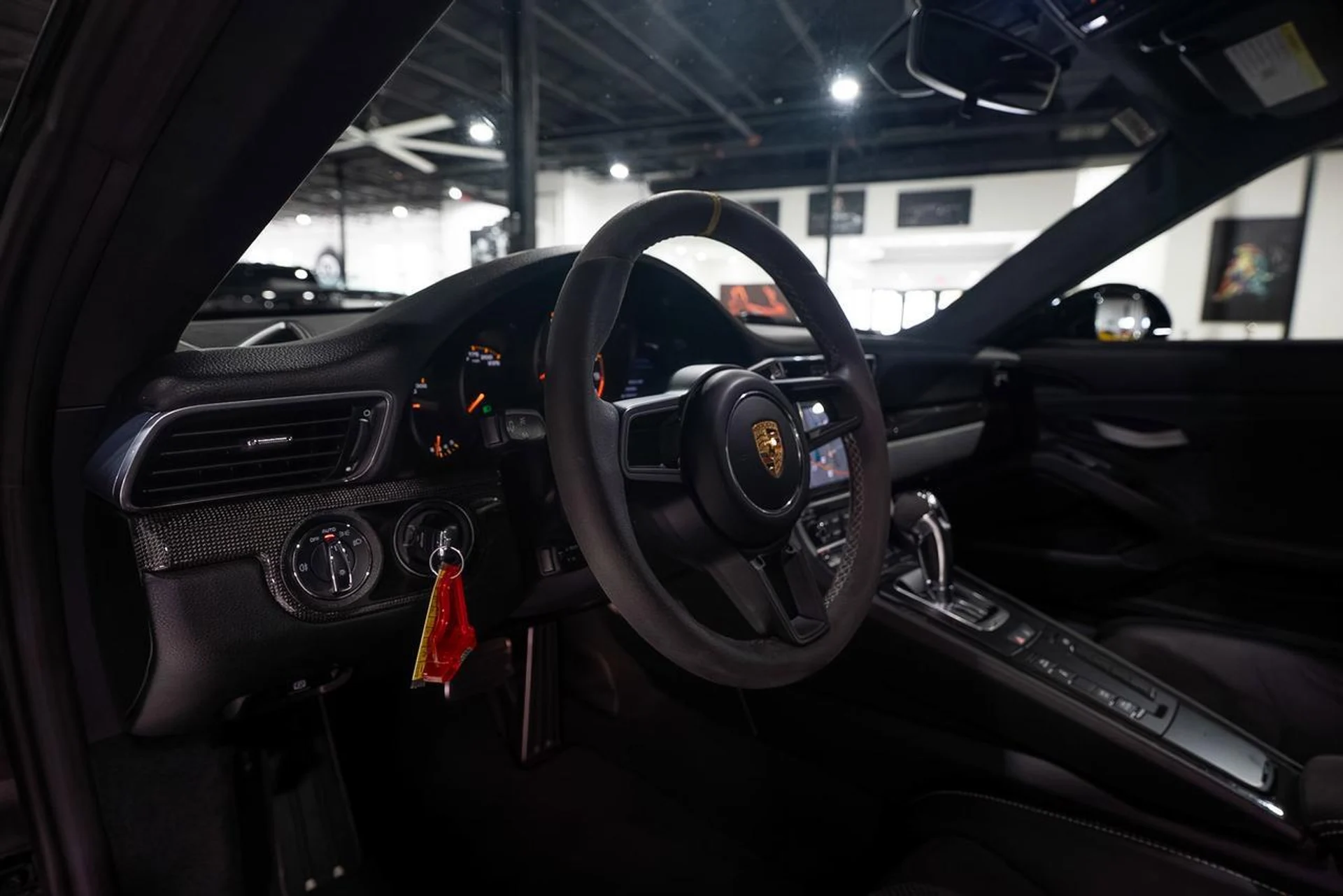 mph022_105223312_c486f0effe1a31e84d992b4e9341deef_68298208d8