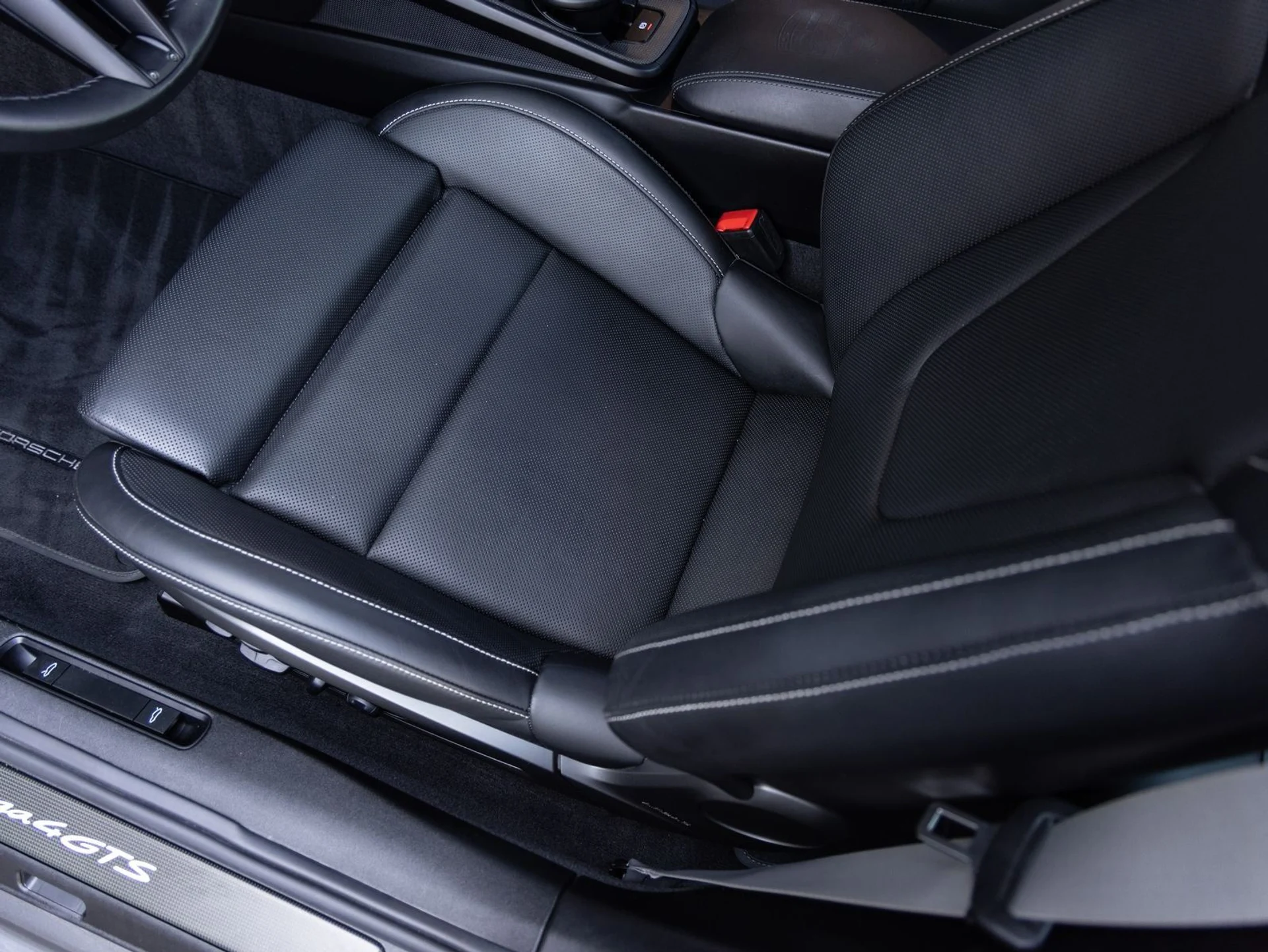 mph022_1063308079_23_53b69e4cff