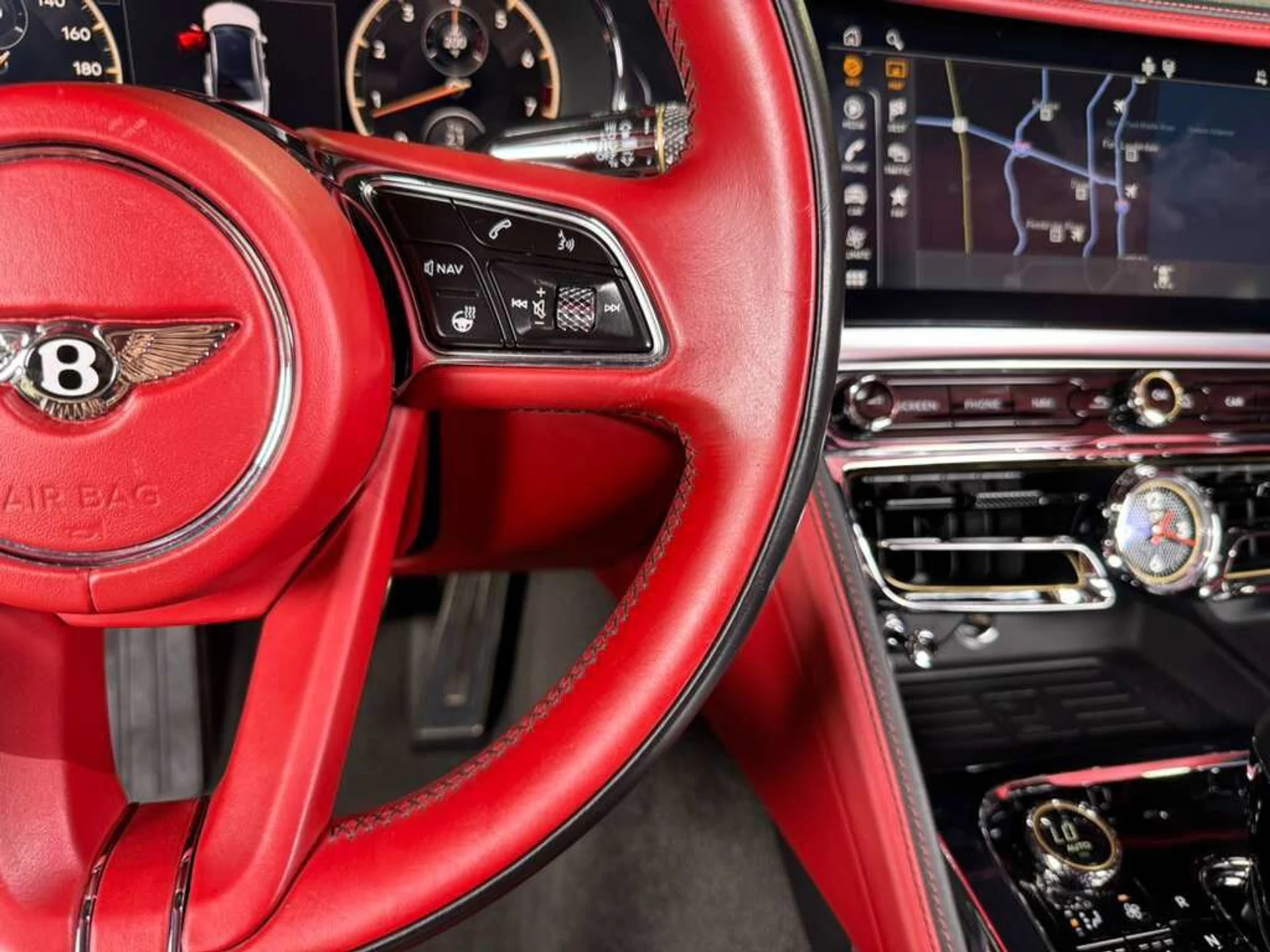 mph022_106352447_5eea4f7b3194ffd58de877d0c56a7430_303dcde6e5