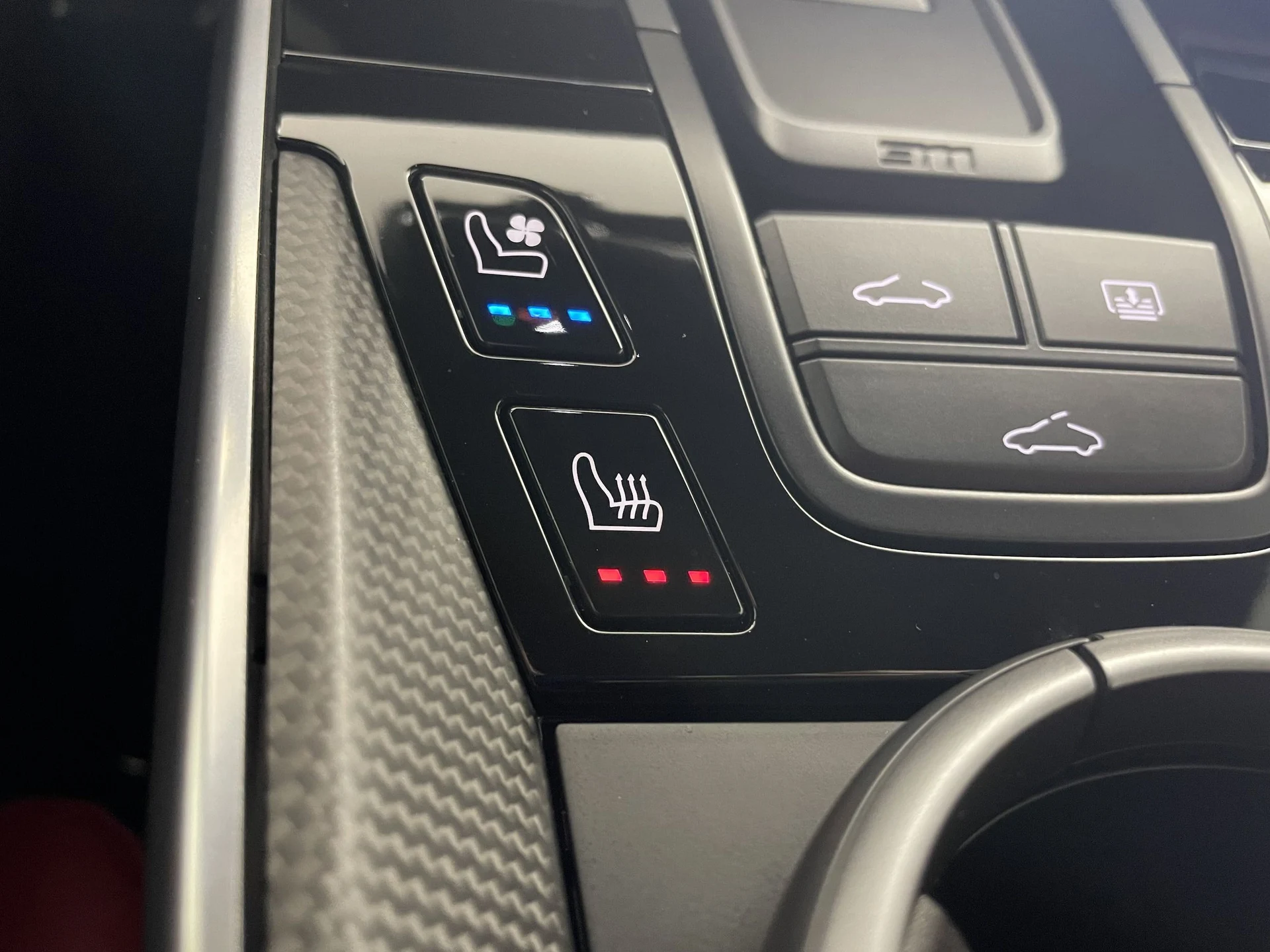 mph022_1064322302_5b42f2c141521cce545ab36dee229eeax_3f8f5b53fb