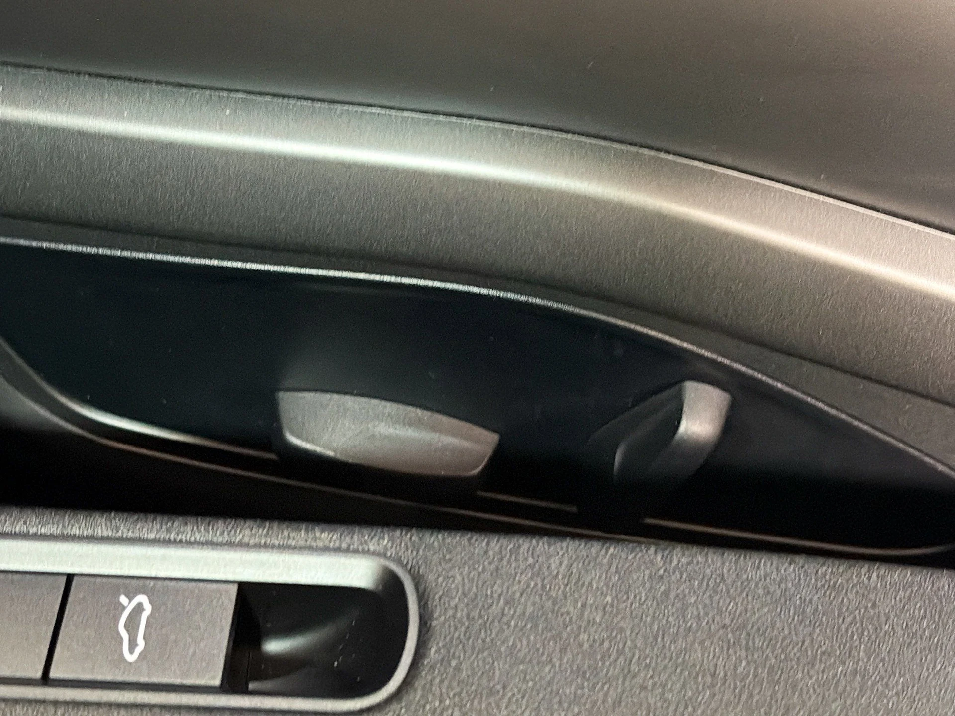 mph022_1064486623_1e99154d86f723f5f3005764c2cb8d4b_07fdd42167