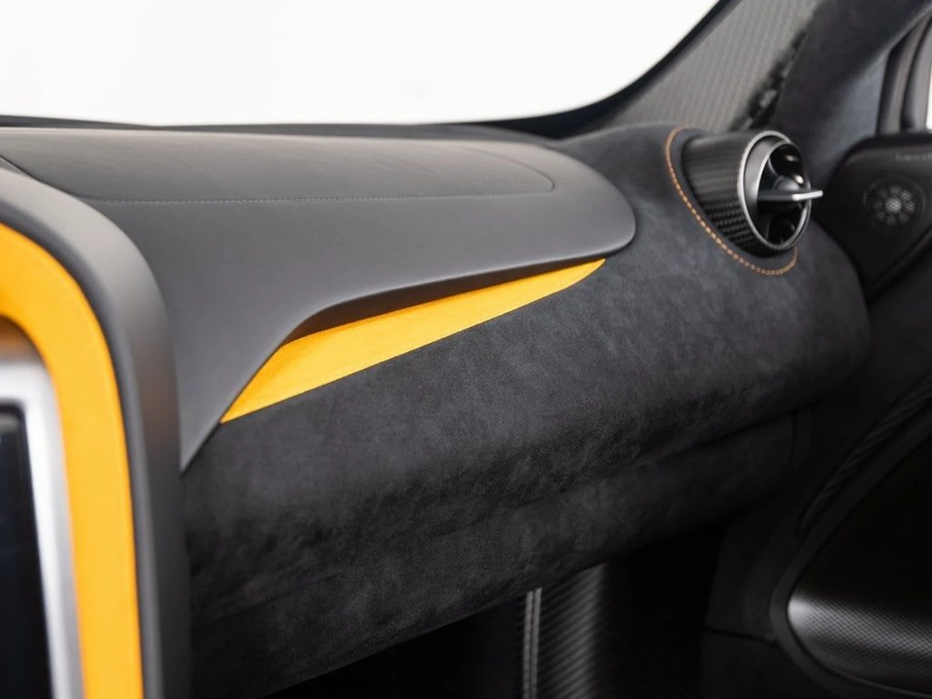 mph022_1066299331_afab5f3af852e04ef0f7539ac97cf2b9x_77ae63ce27