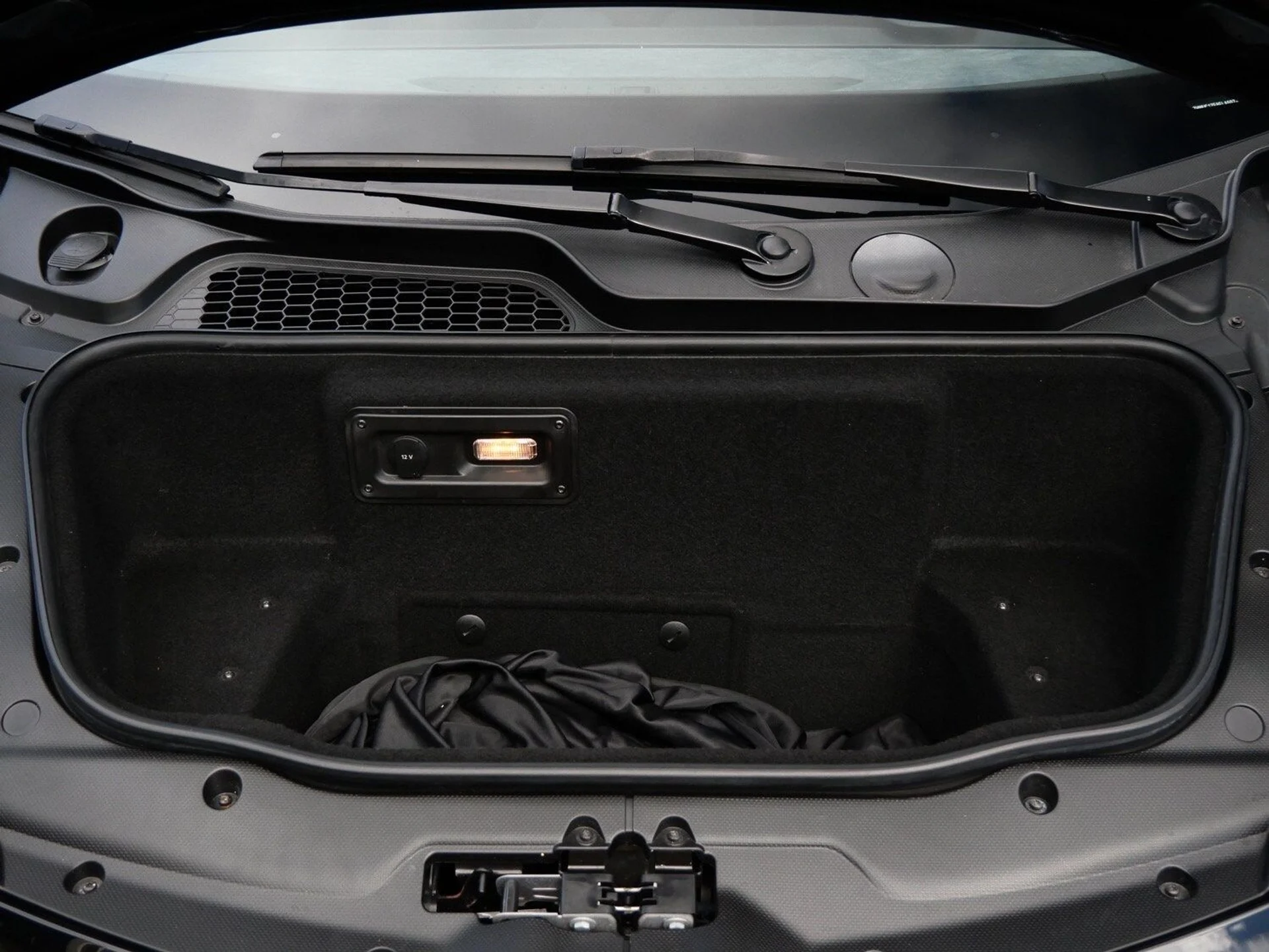 mph022_1069298687_fadcee669d7696d0ed93f5a7b8be1c9dx_d20d26ef85