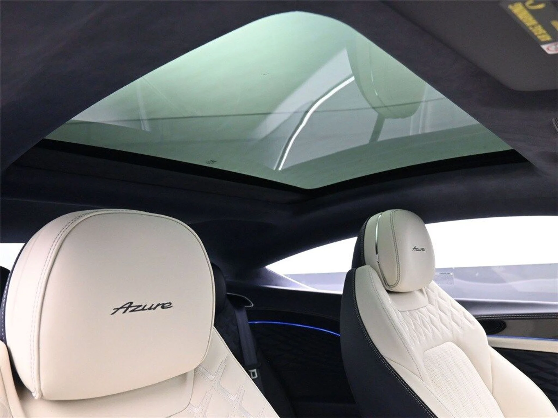 mph022_1079952966_4508a7a17da8c44c054d2a5682910271x_b557f26ead