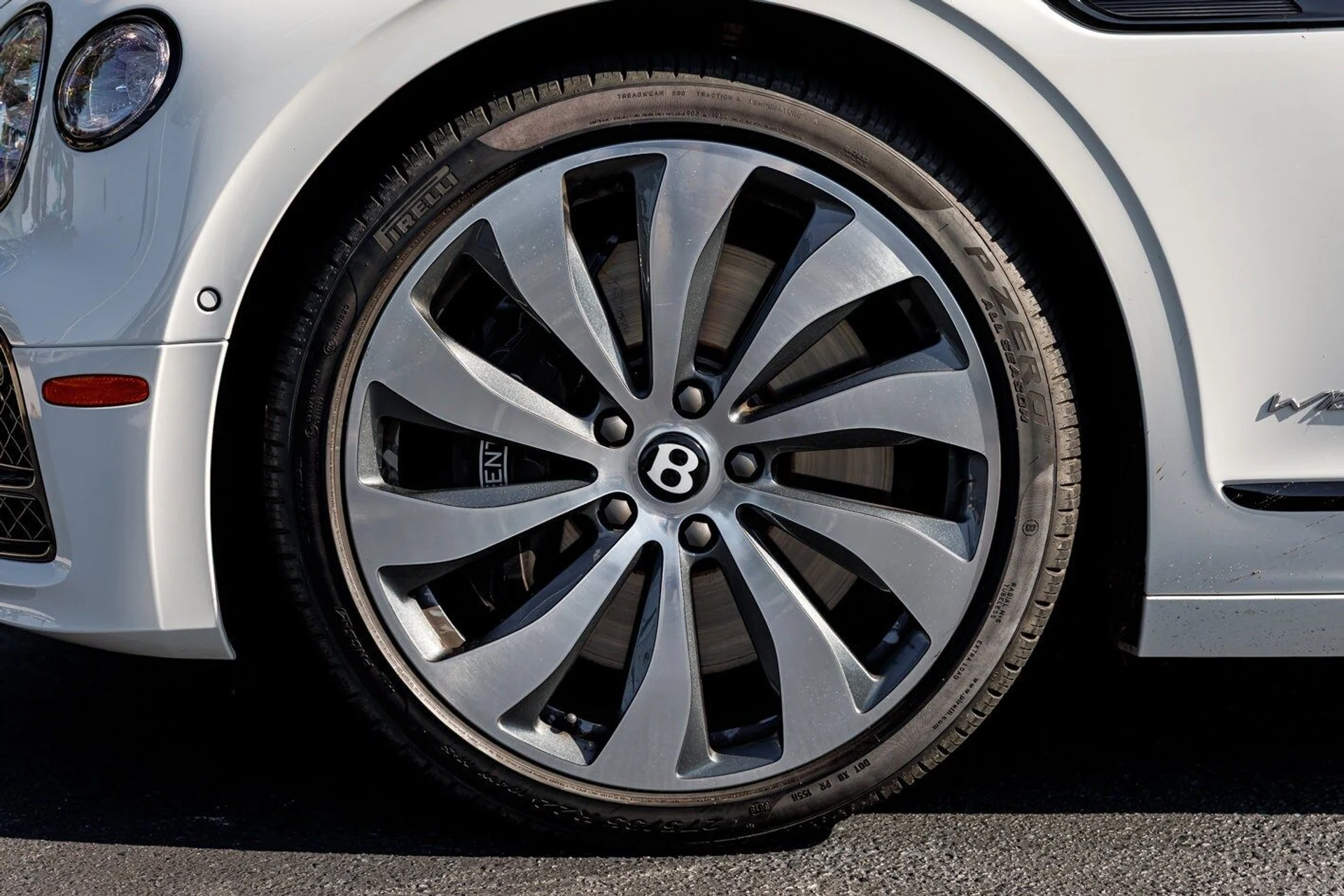 mph022_1083026090_3658812501373cdee55221346e4da151x_4a35f49b1f