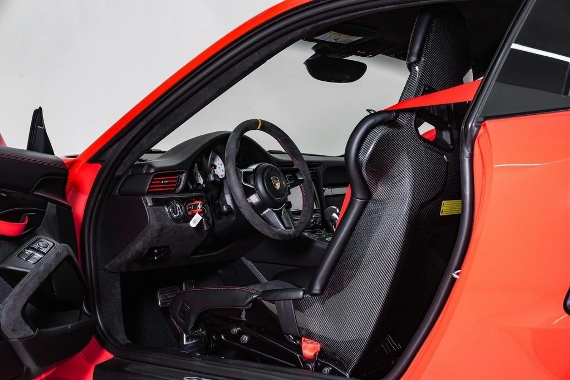 mph022_1083798754_e47f69bfda05c5fe111d8ebd5abe232cx_e8b2a0bd5a