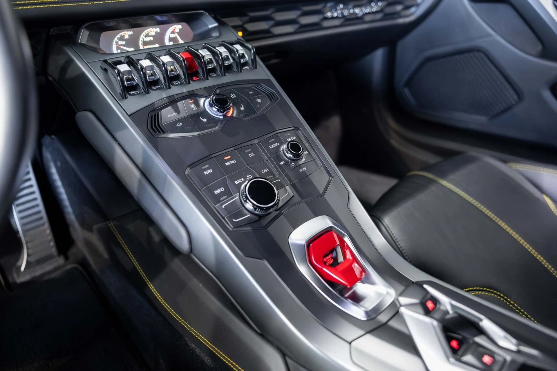 mph022_1085118999_jg_0820b966b5