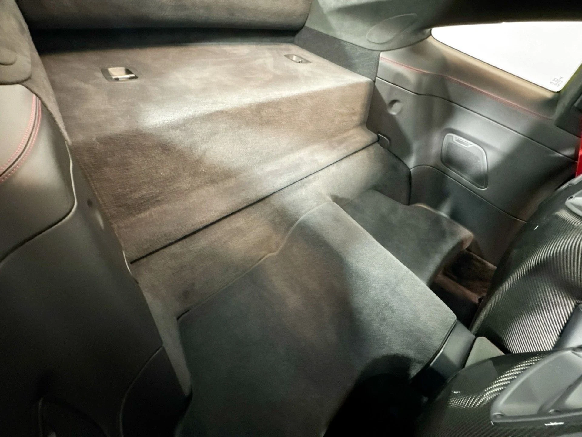 mph022_1085796124_c1788bbbe4386fd09131400d9bea3181_ad772720be