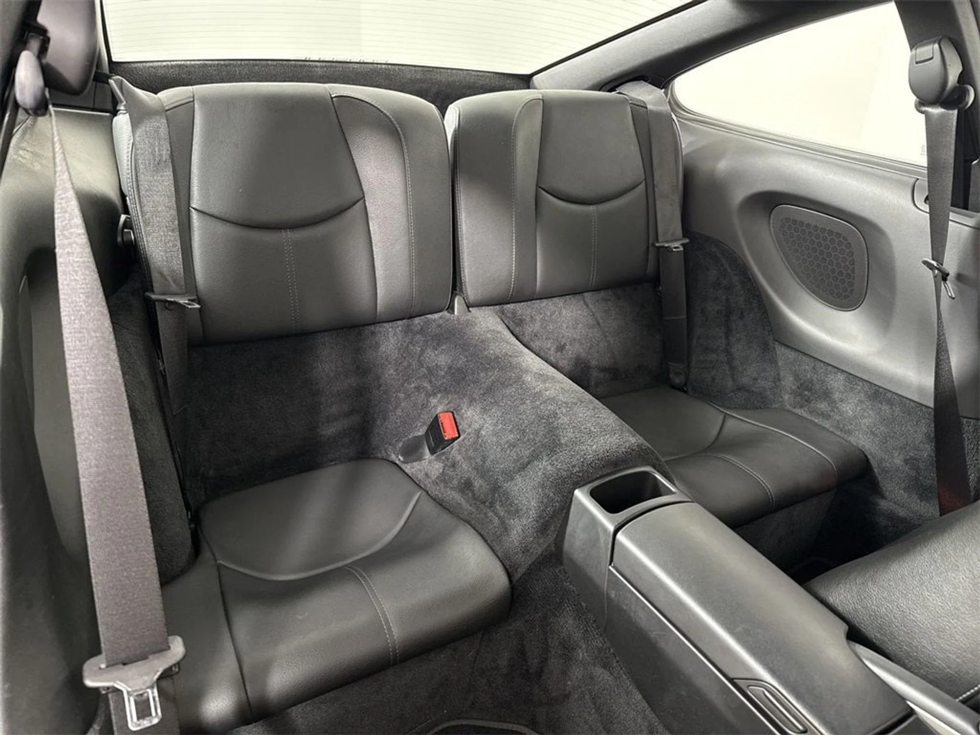 mph022_1089672404_23_5e8498493c