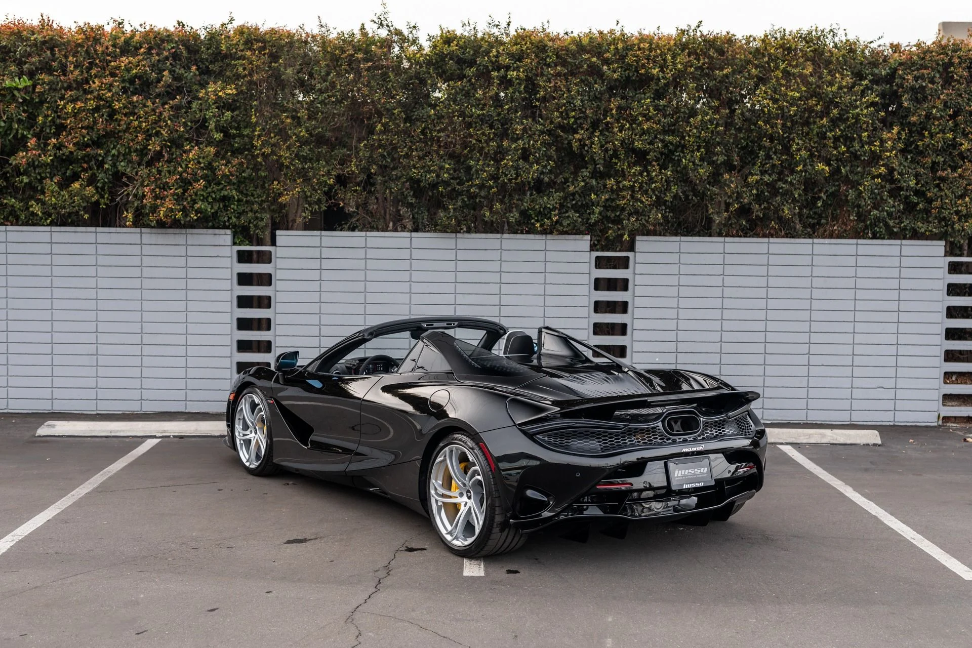 mph022_1092449139_Used_2024_Mc_Laren_750_S_Spider_1781806611_3f11bfbfd8