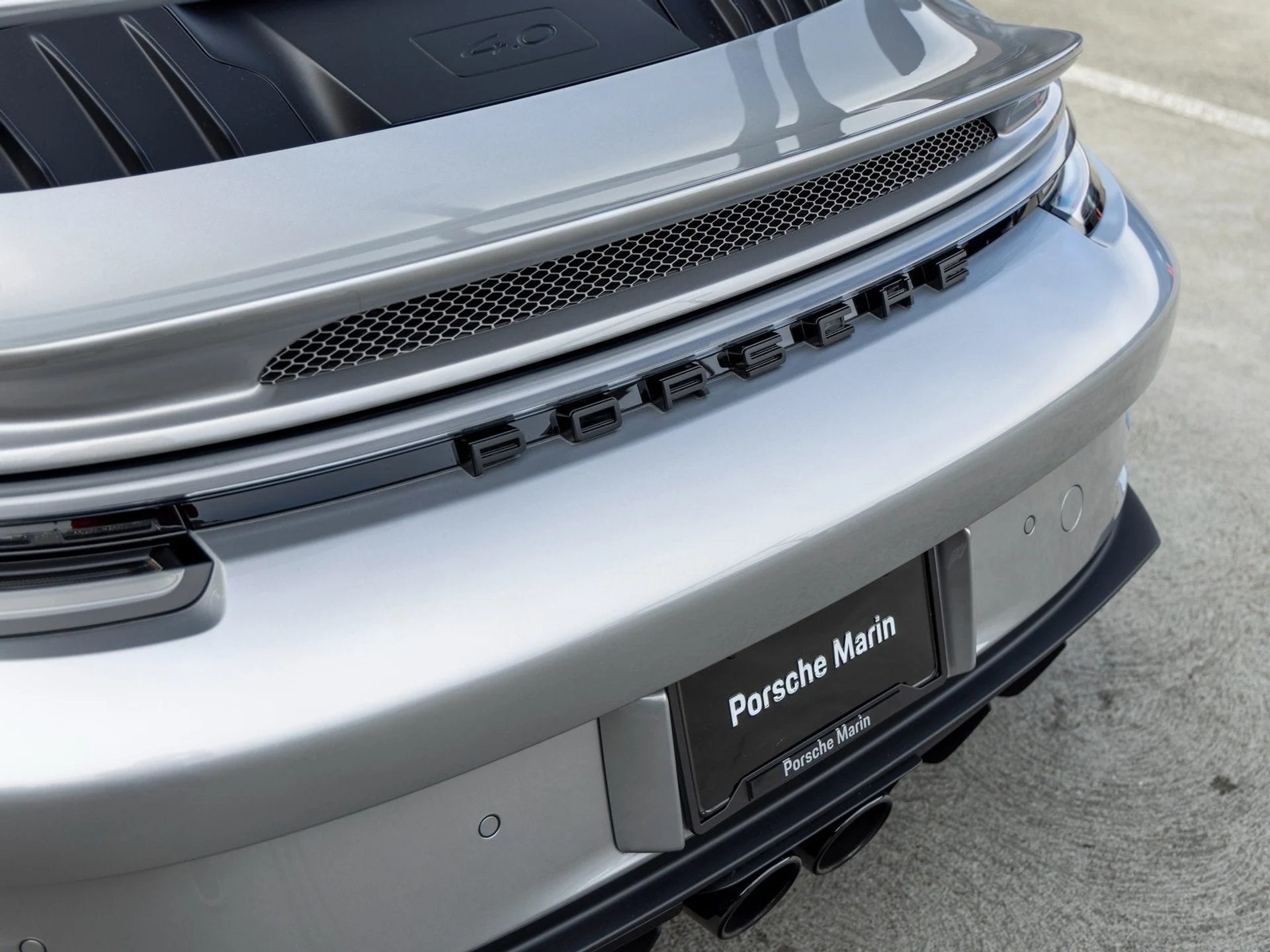 mph022_109298002_23_bb370c41a5