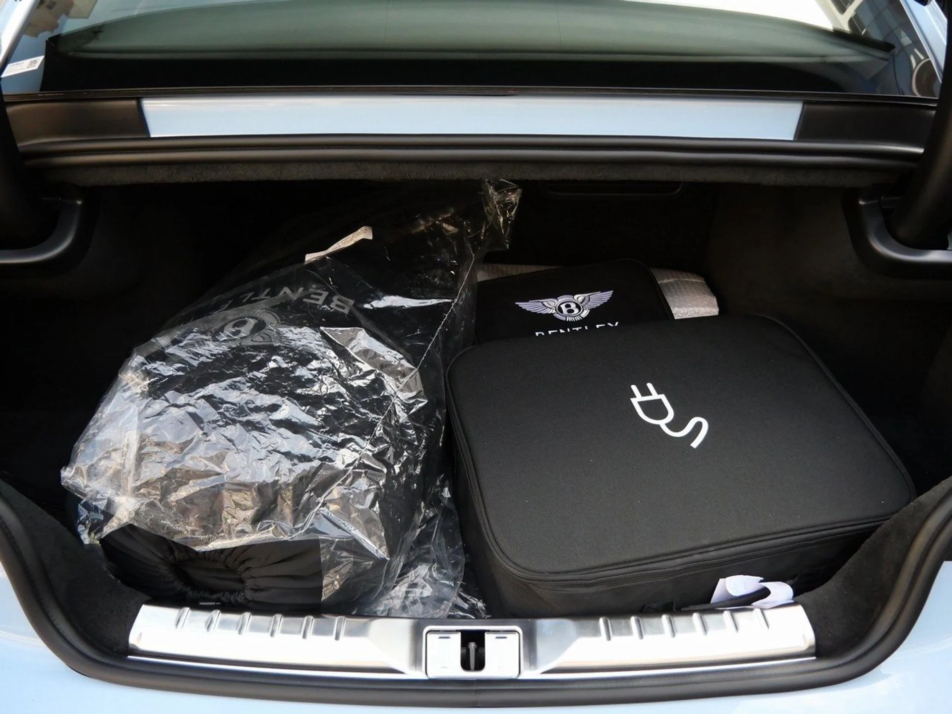 mph022_10958718_90ee449354c0af41db1142d1d845af31x_bfa4dcb5d9