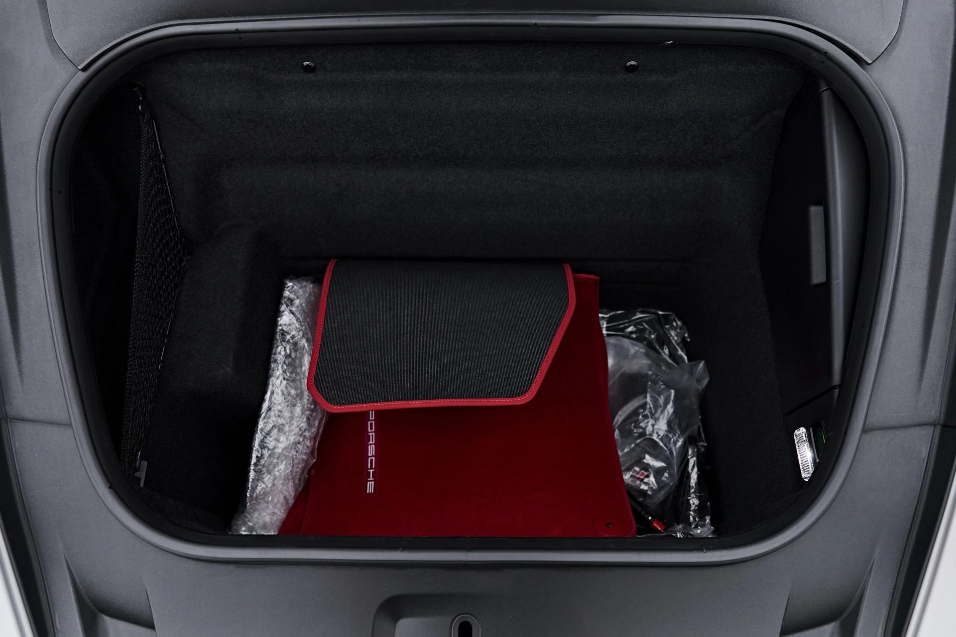 mph022_1096484796_Used_2024_Porsche_911_Turbo_S_1790987920_e0560fa04d