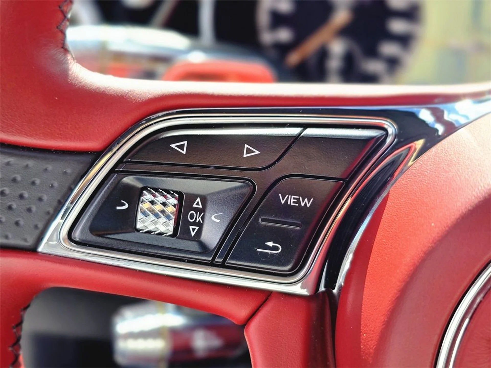 mph022_1097010046_40a2a8ab2586816943921409e6631d2e_81bf863465