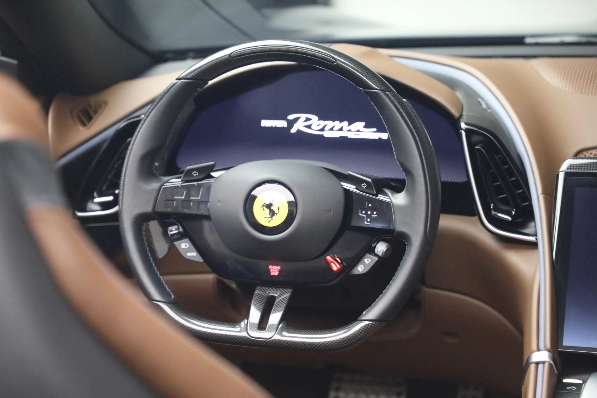 mph022_1097020623_Used_2025_Ferrari_Roma_Spider_1793294137_3e788e0103