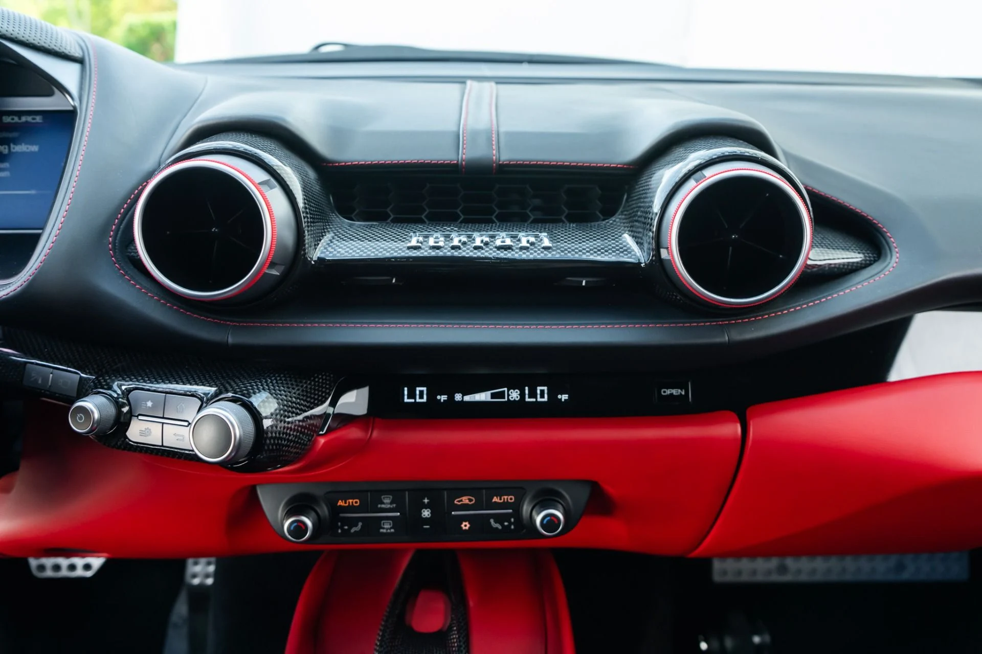 mph022_109782435_Used_2019_Ferrari_812_Superfast_1789595110_0a91dc7f72