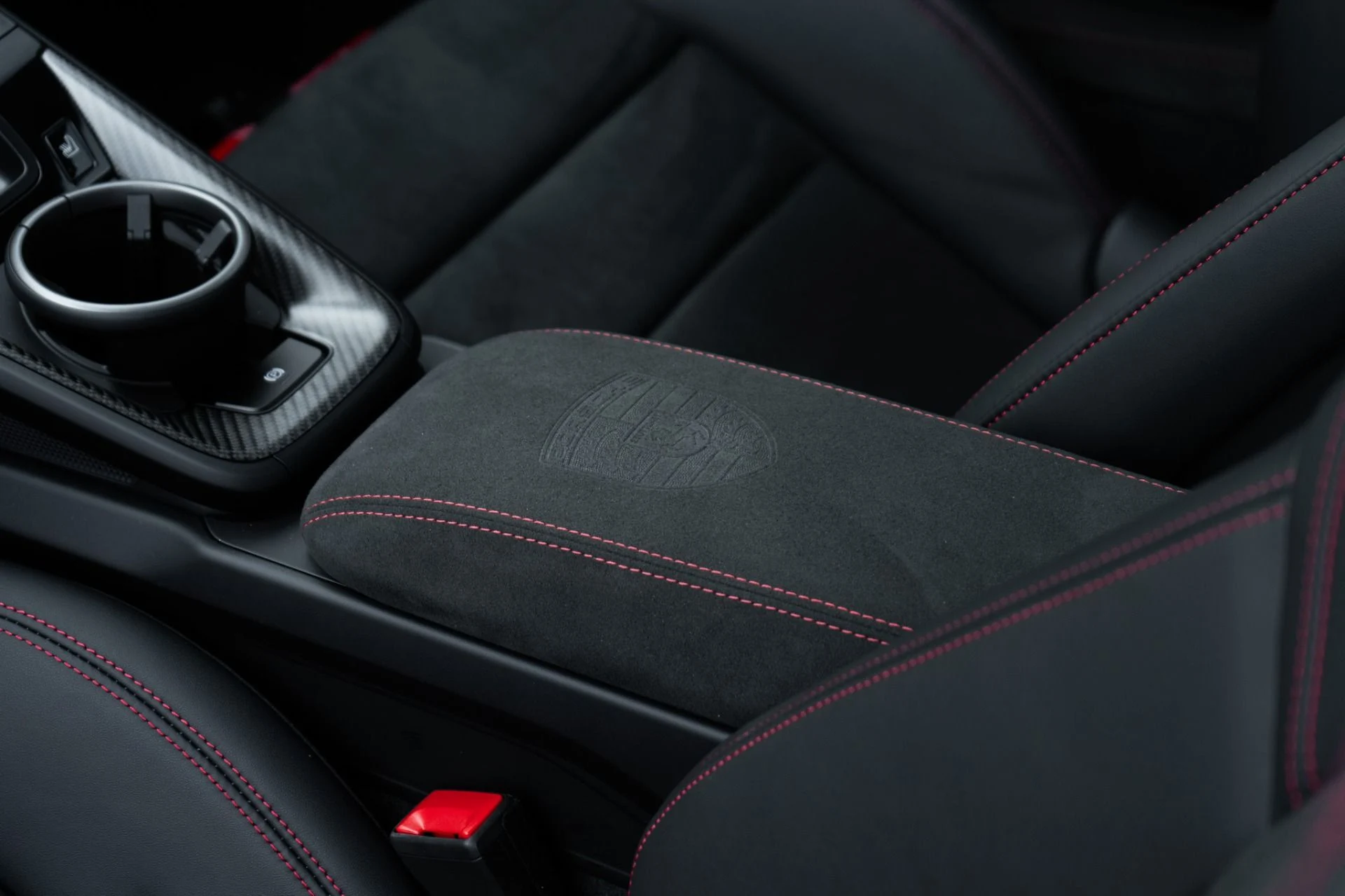 mph022_1103904452_Used_2025_Porsche_911_GT_3_RS_1766778269_4024d2f727