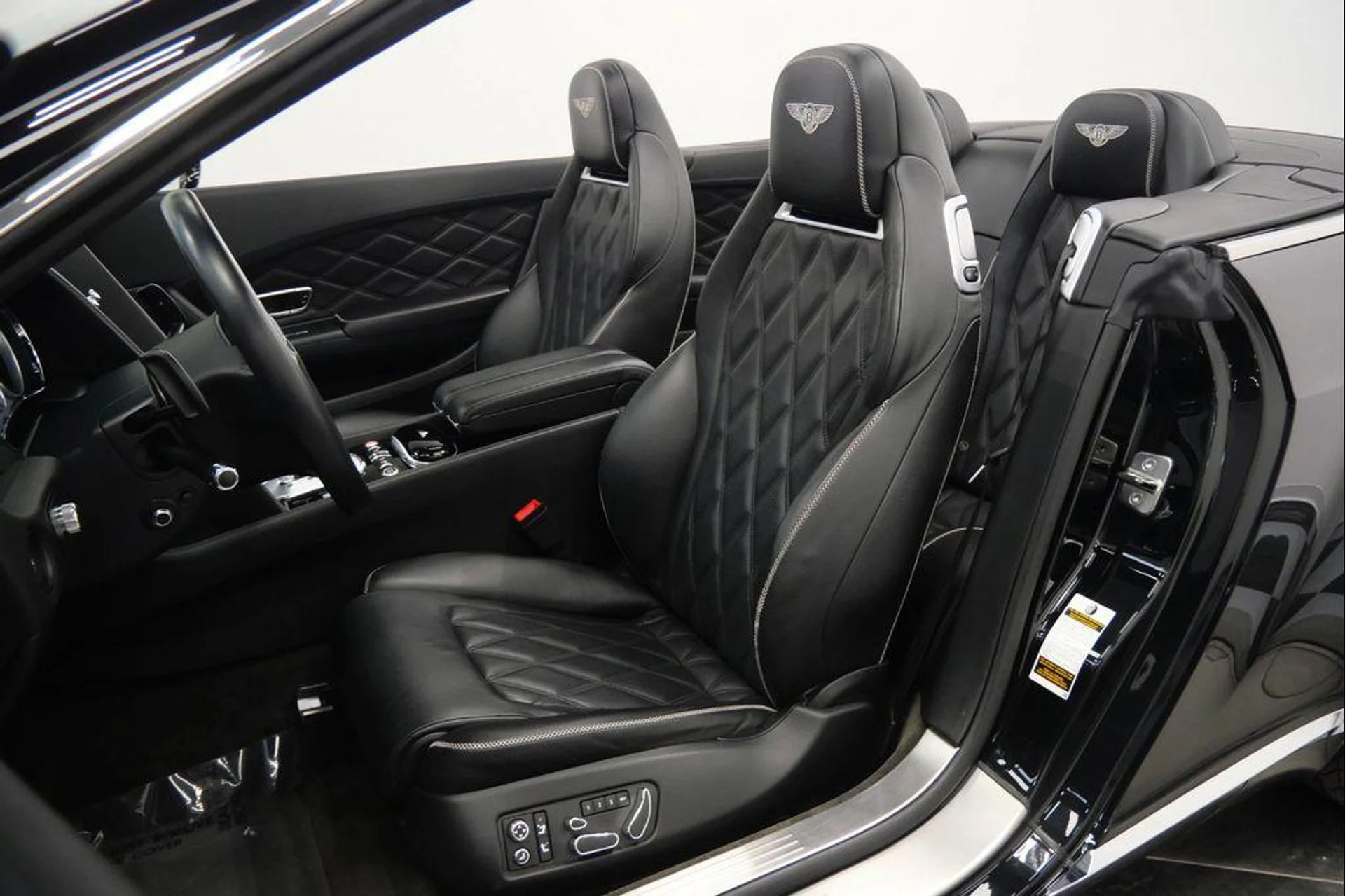 mph022_1110547111_uz7_U_Owt_X_Pi4b_Wh_K69_Qh_U_Rhf2_DFA_afb1057f16