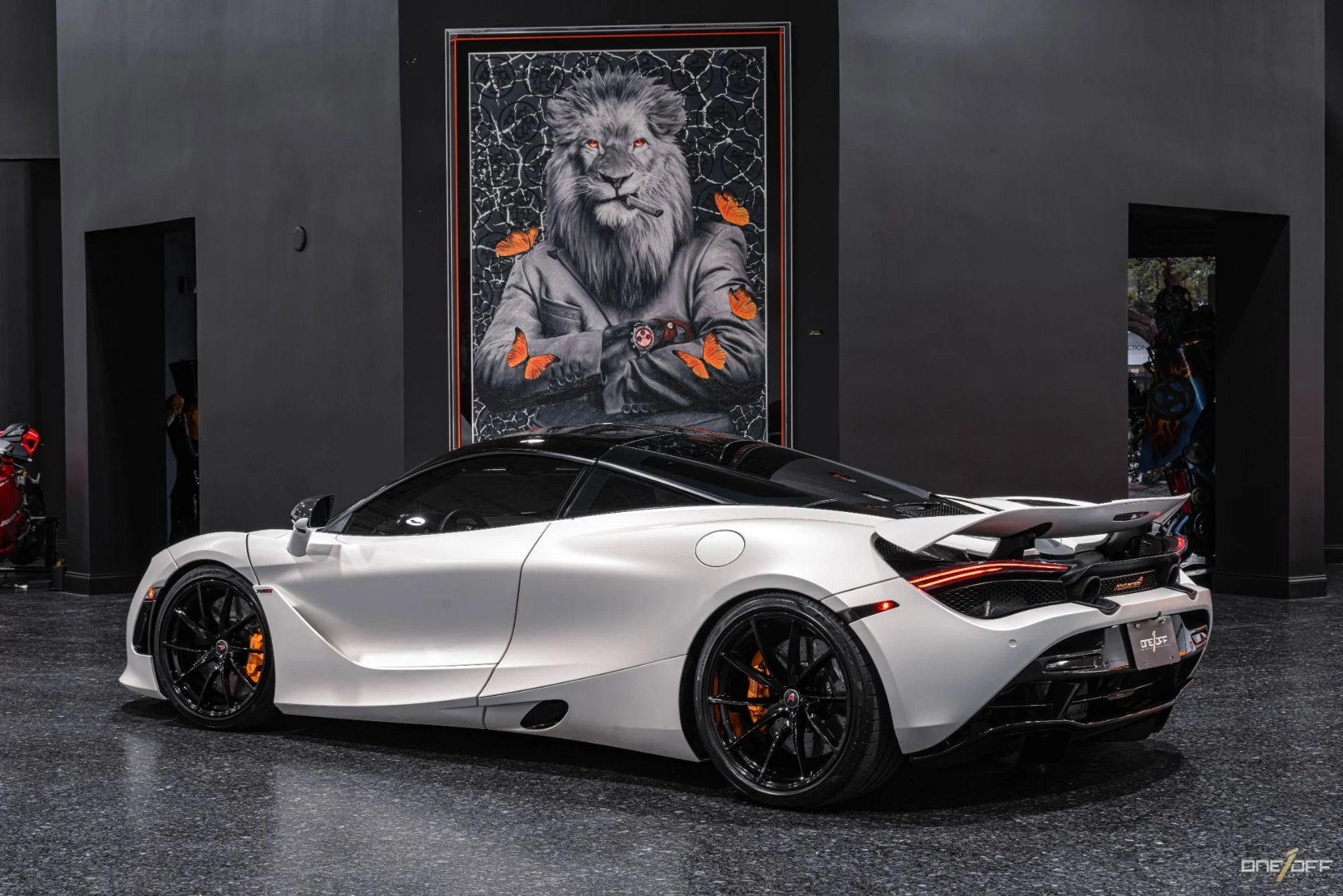 mph022_111109271_Used_2018_Mc_Laren_720_S_Performance_Massive_360_K_MSRP_Wrapped_Matte_White_1768950620_5b76bc5ecf