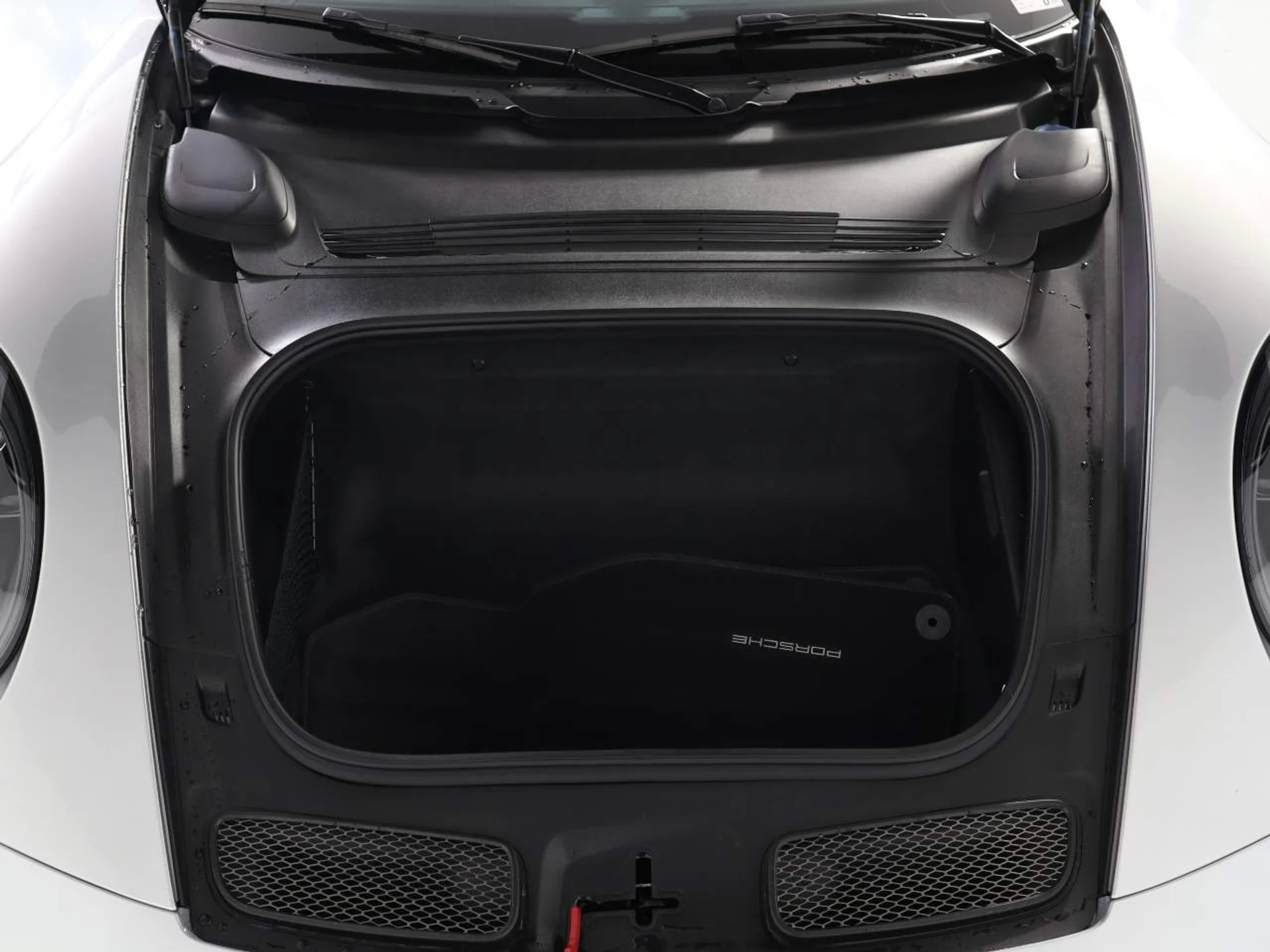 mph022_111787763_84aa71a2c611bdb1b8938025ad8f185a_4e84f564fe