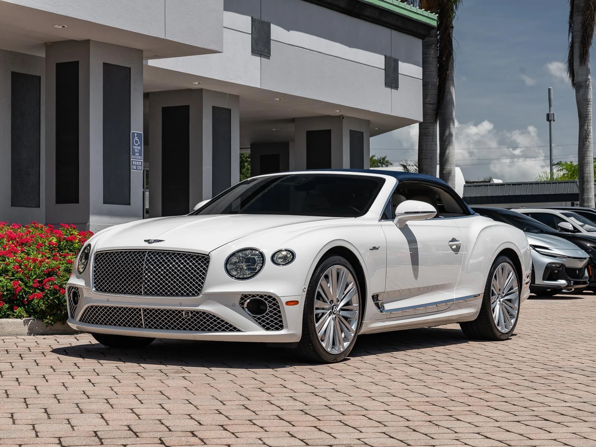 mph022_1120347302_Used_2022_Bentley_Continental_GT_Speed_1780952648_8b5b4757bf