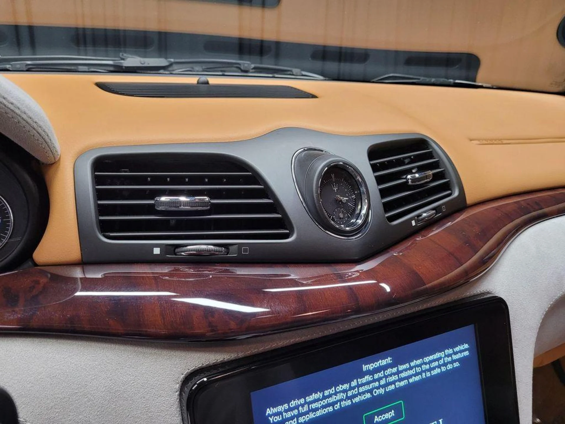 mph022_112057728_c_Zbko_R_Mep_H_Mn_Hi_L_Jp_U_Nne7a4nr_Y_801308f3be