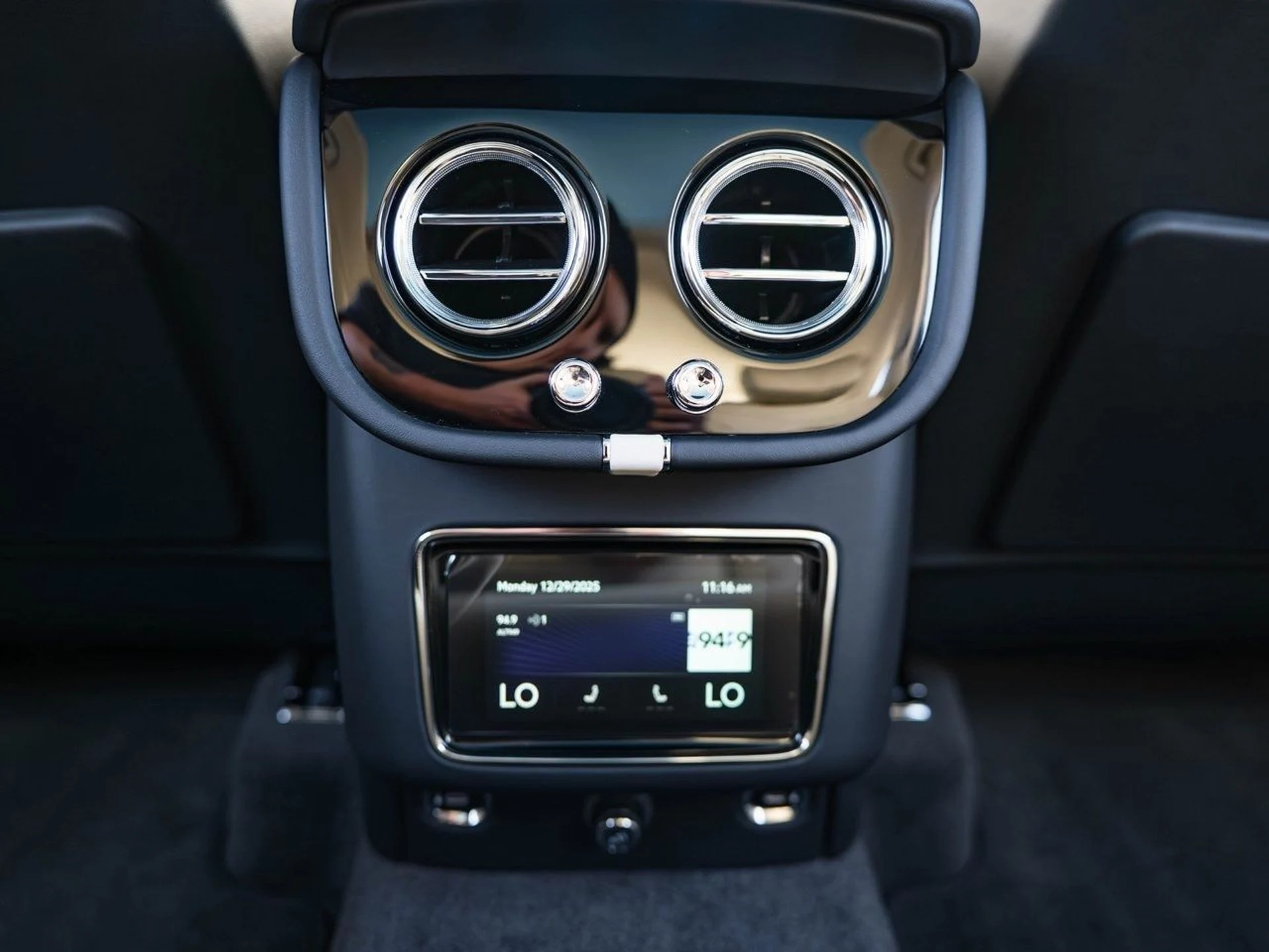 mph022_1121779591_48d5c289c3414b4ca81fffdbdaea9dffx_97a5be267f