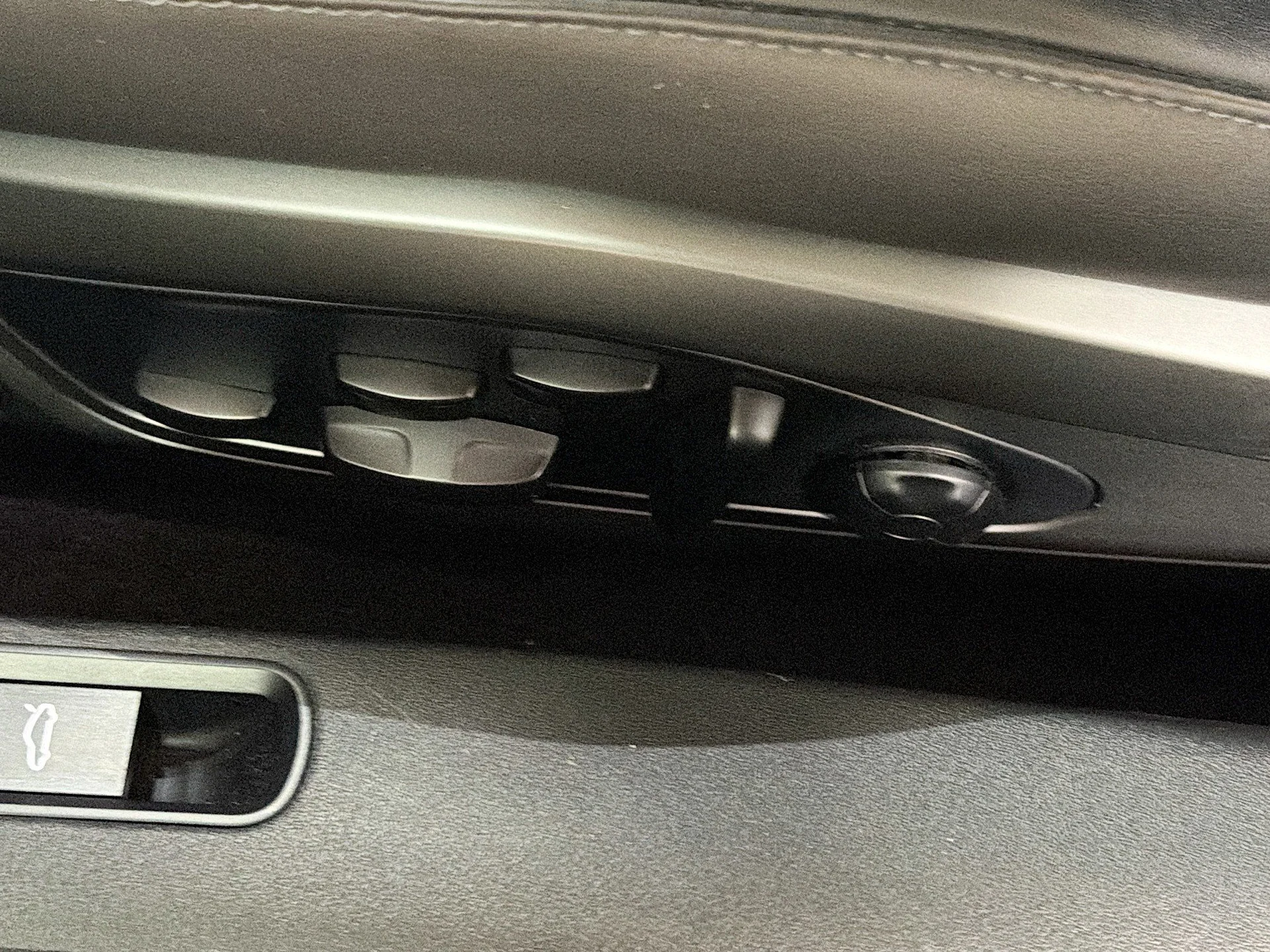 mph022_1123329637_1bc8f66c41d1e904650be3bd5550bb44_3998d0f725