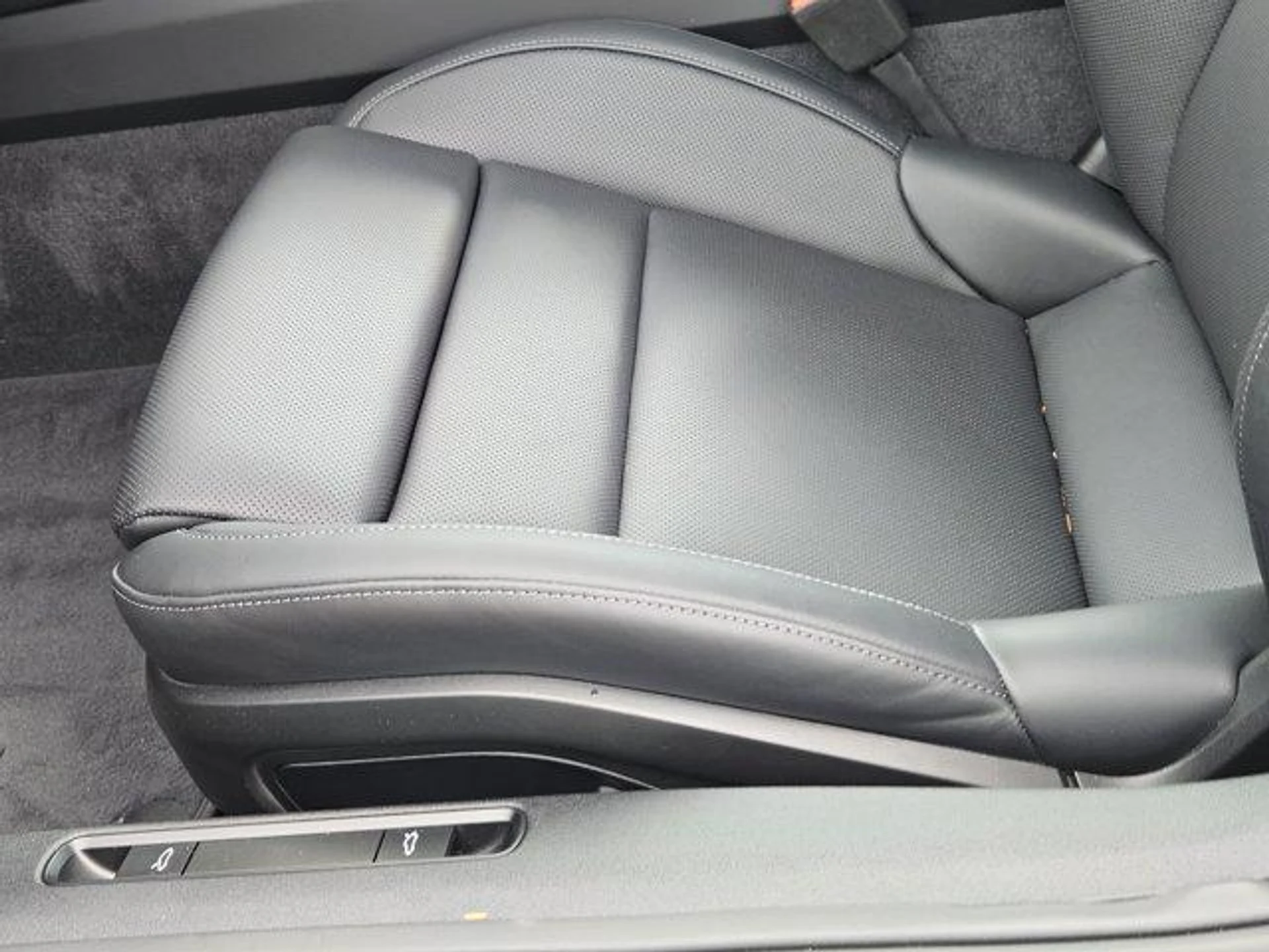 mph022_1131708208_5_4dg_e_N_Fb9sy18_M1x4uyw_Xl8_Ks_ef989f6c54