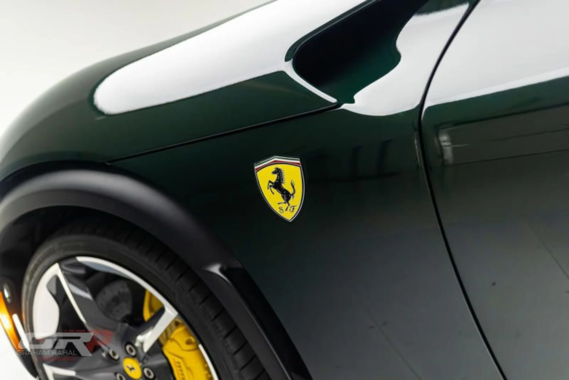 mph022_1132038117_F857_B1_BF_776_C_44_B5_A2_F0_E8_B99_CE_4_B707_ee9eba3151